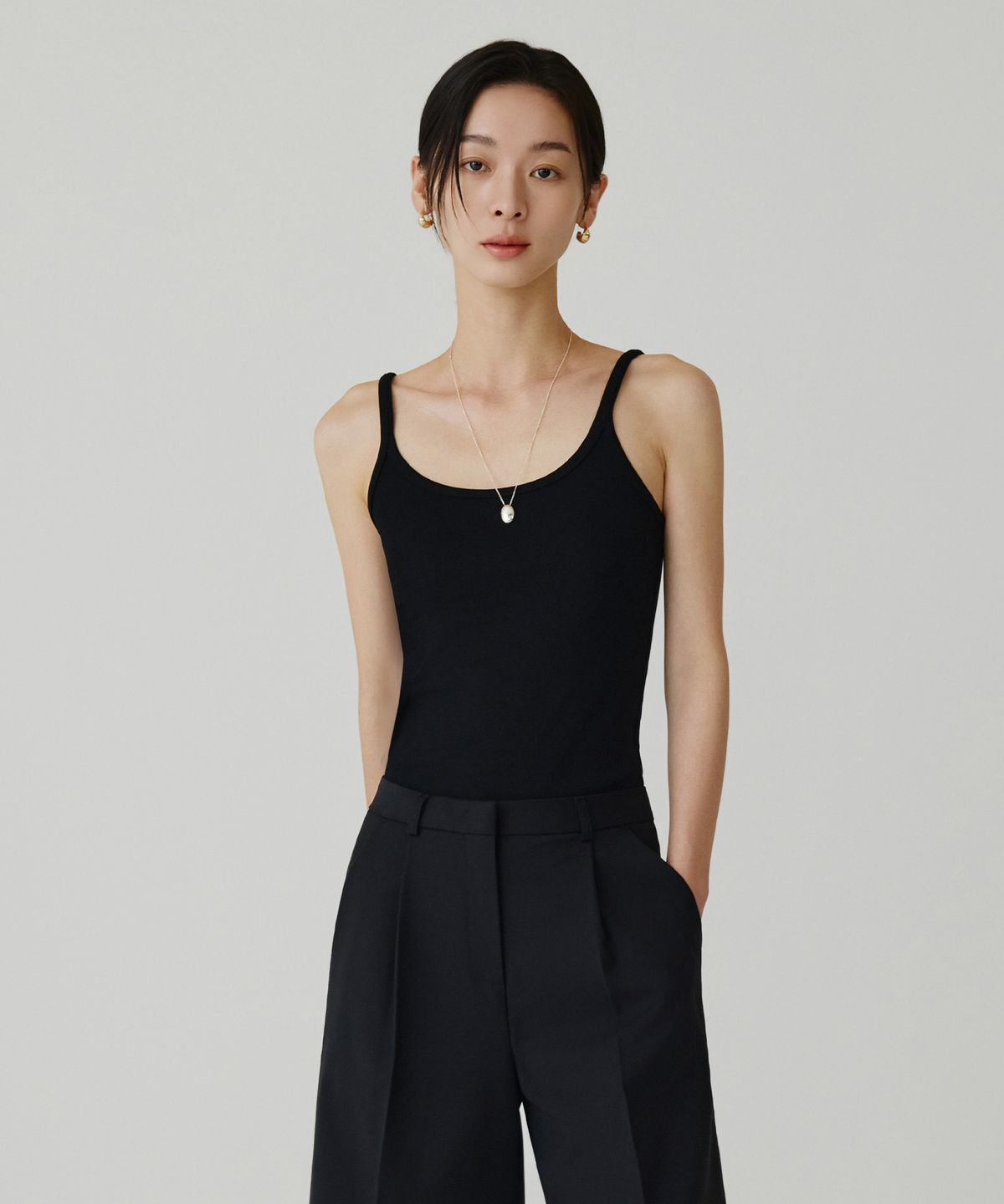 시야쥬(SIYAZU) SITP5270 컴포트 U넥 나시탑_Black