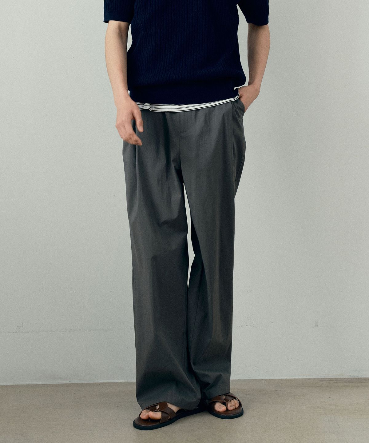 마인드브릿지(MINDBRIDGE) [COUTURE]와이드 원턱 나일론 혼방 스트링 밴딩 팬츠 - 2color