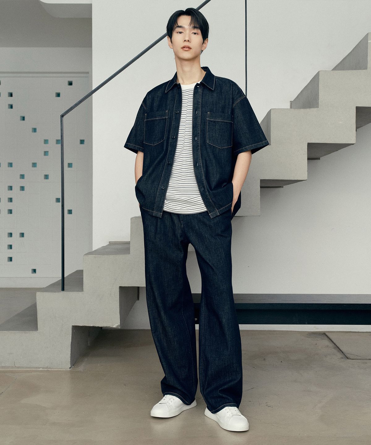 마인드브릿지(MINDBRIDGE) [COUTURE]논 페이드 와이드 원턱 데님 팬츠