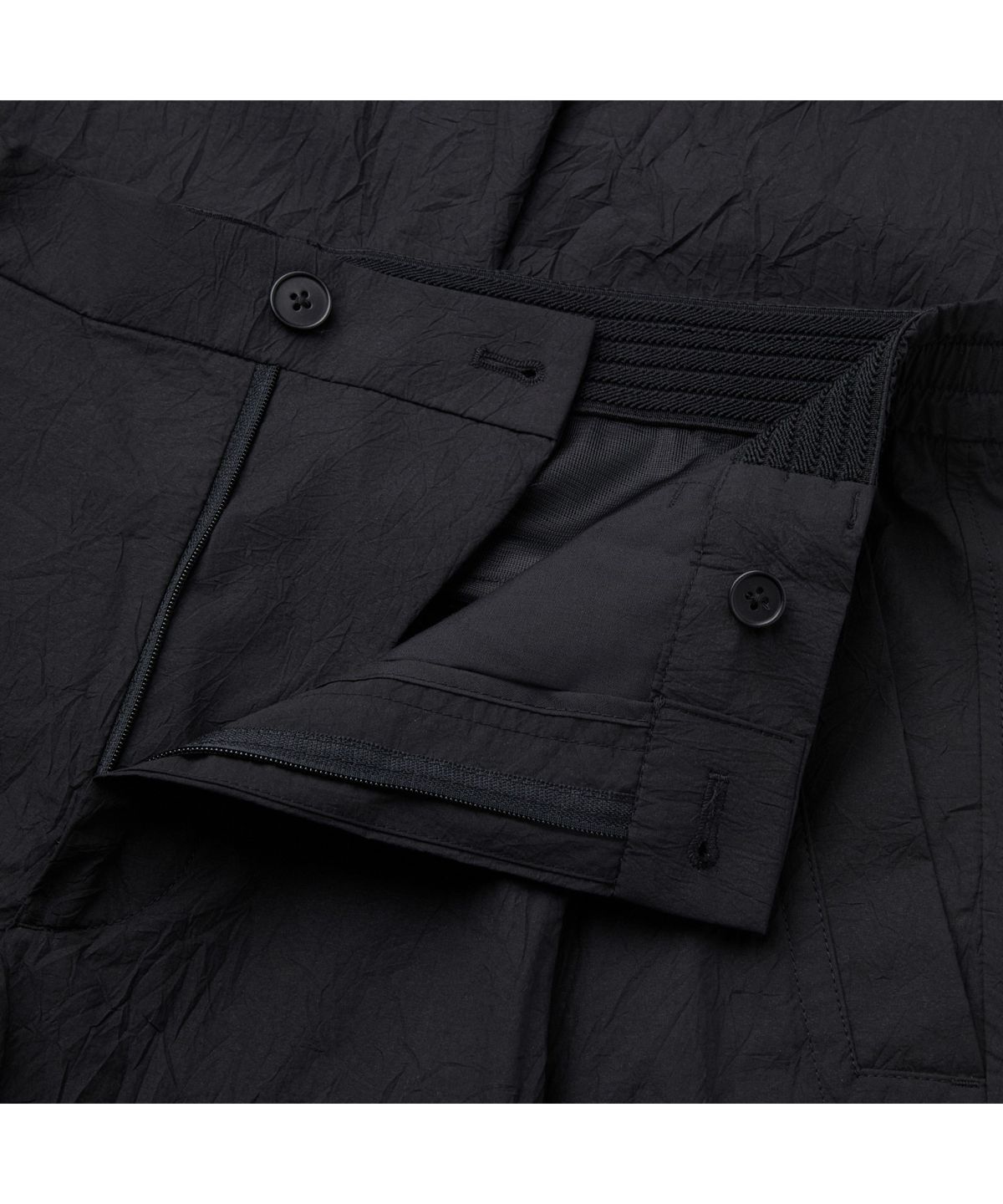 커스텀멜로우(CUSTOMELLOW) Black Loose Fit Tucked Creased Pants CWPAM26431BKX