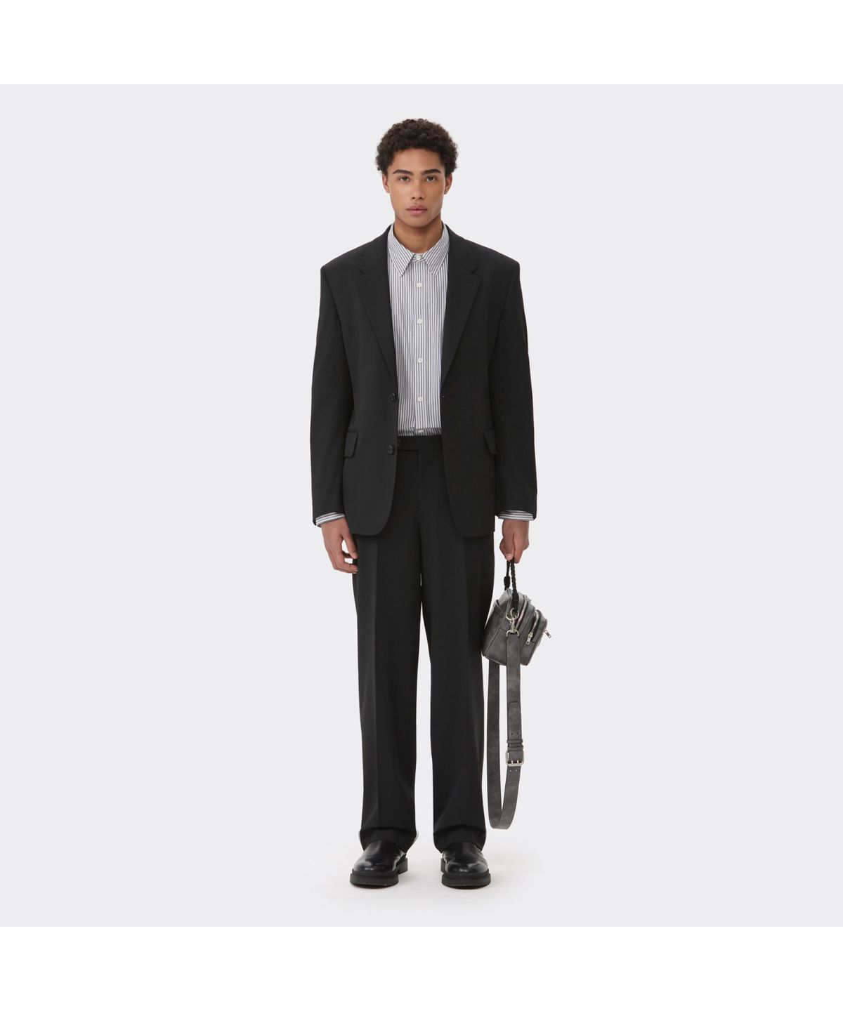 커스텀멜로우(CUSTOMELLOW) Black Relaxed Fit Wool Blended Setup Pants CWPAS26221BKX