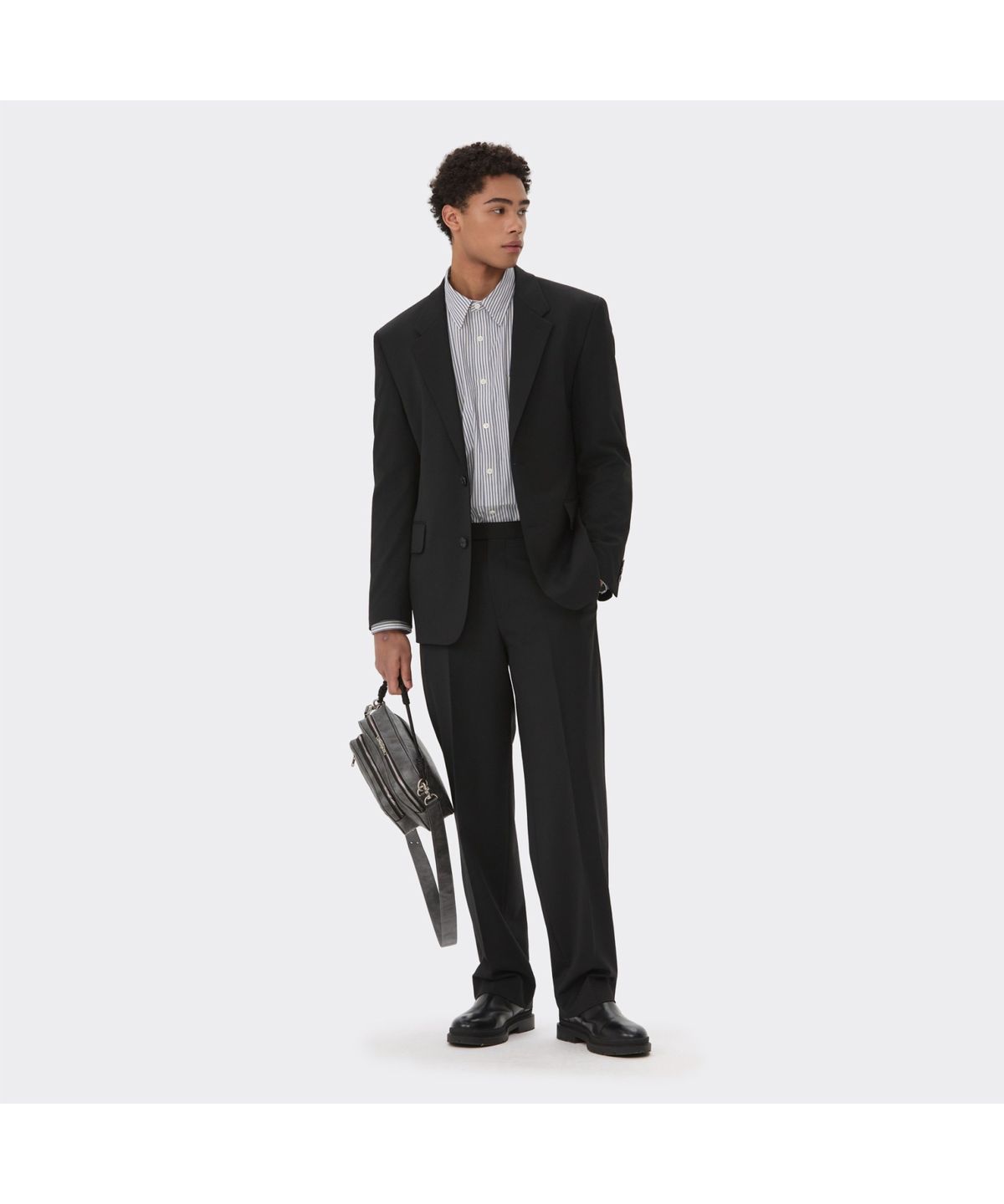 커스텀멜로우(CUSTOMELLOW) Black Relaxed Fit Wool Blended Setup Pants CWPAS26221BKX