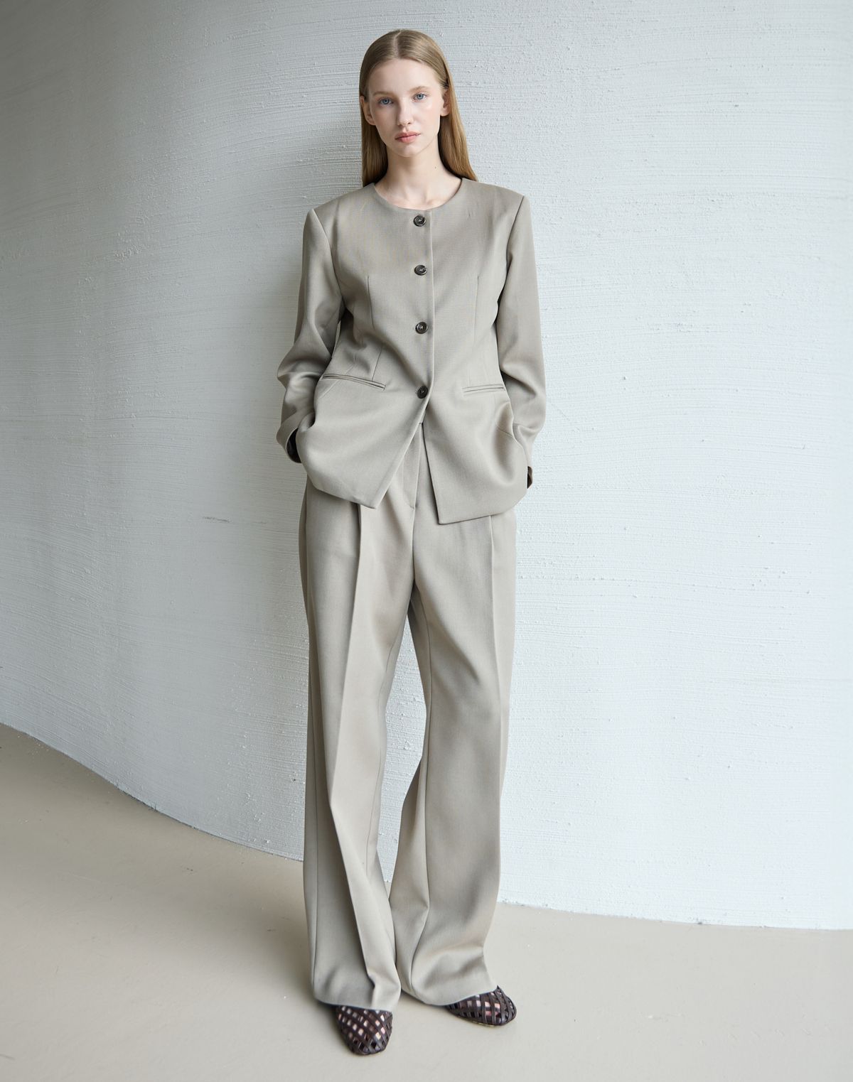 누토프(NUTOFFE) Formal Pants_Khaki Beige