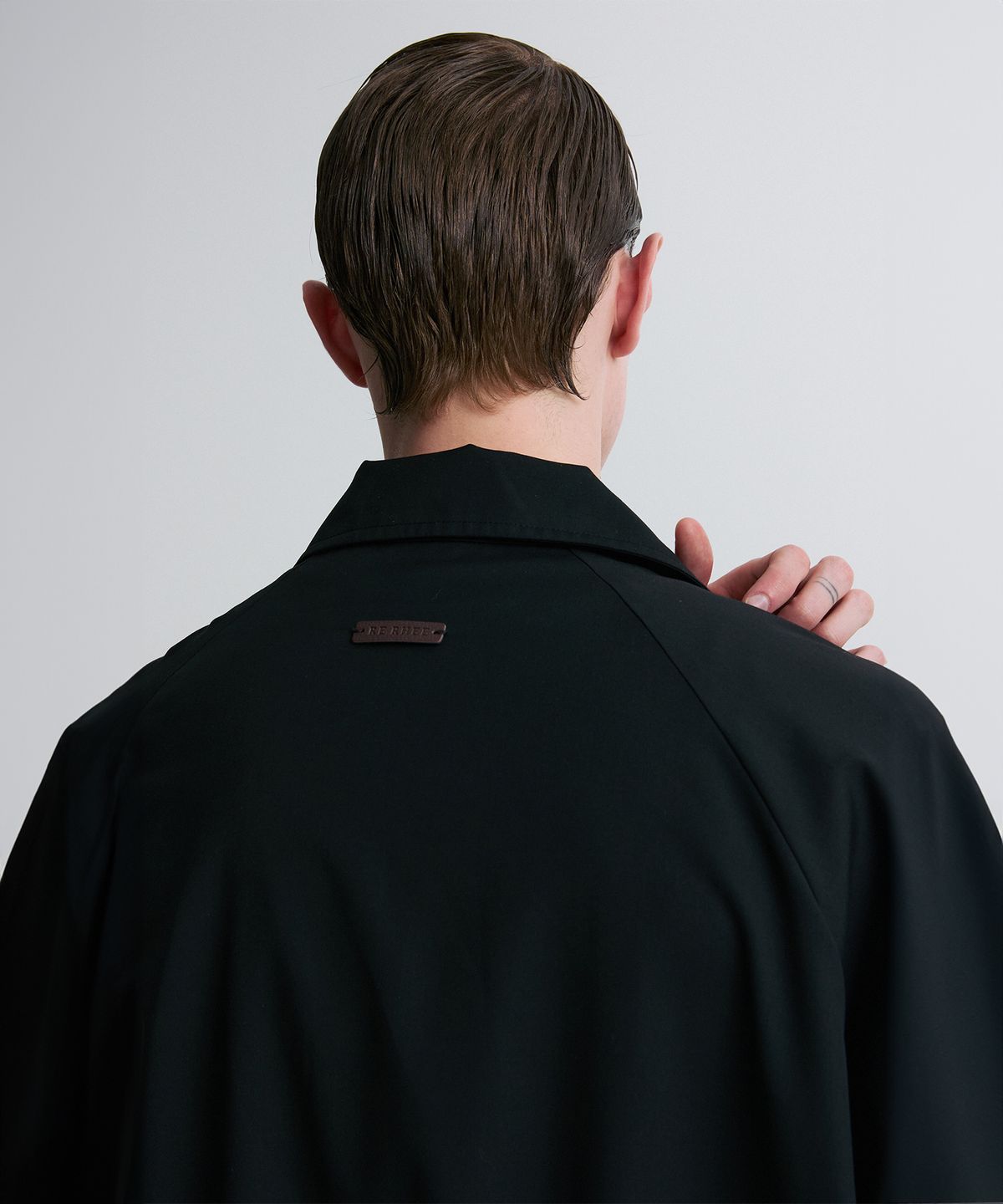 리이 맨(RERHEE MEN) TWO WAY ZIP JACKET BLACK