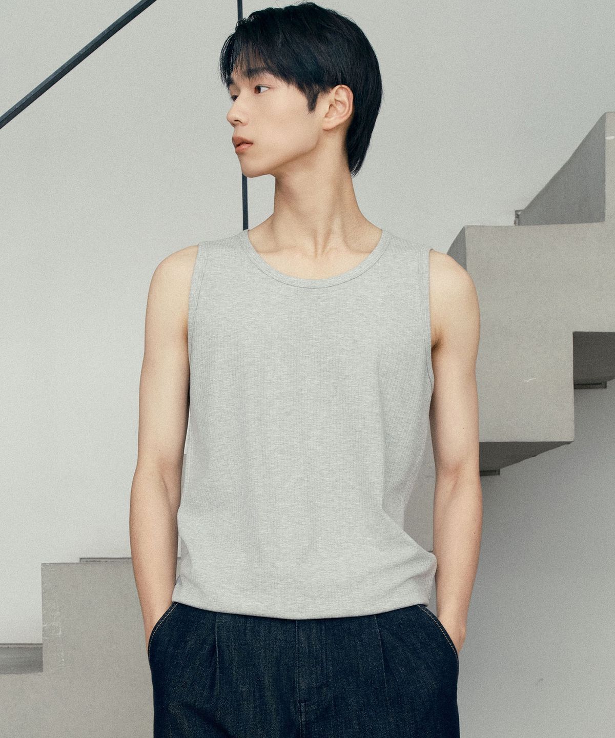 마인드브릿지(MINDBRIDGE) [COUTURE]립 조직 슬리브리스 - 2color