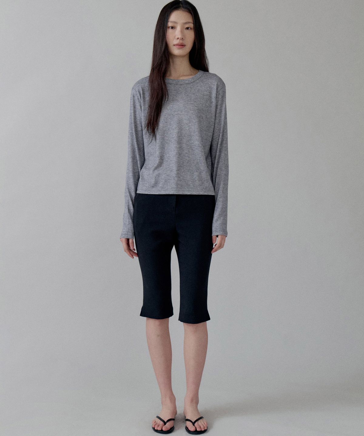 스텝어라운드(STEP AROUND) Stretch Capri Pants_BLACK