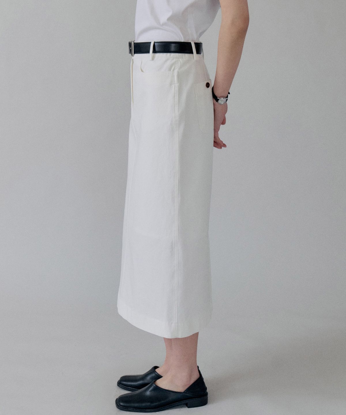 스텝어라운드(STEP AROUND) Straight Pocket Cotton Skirt_WHITE