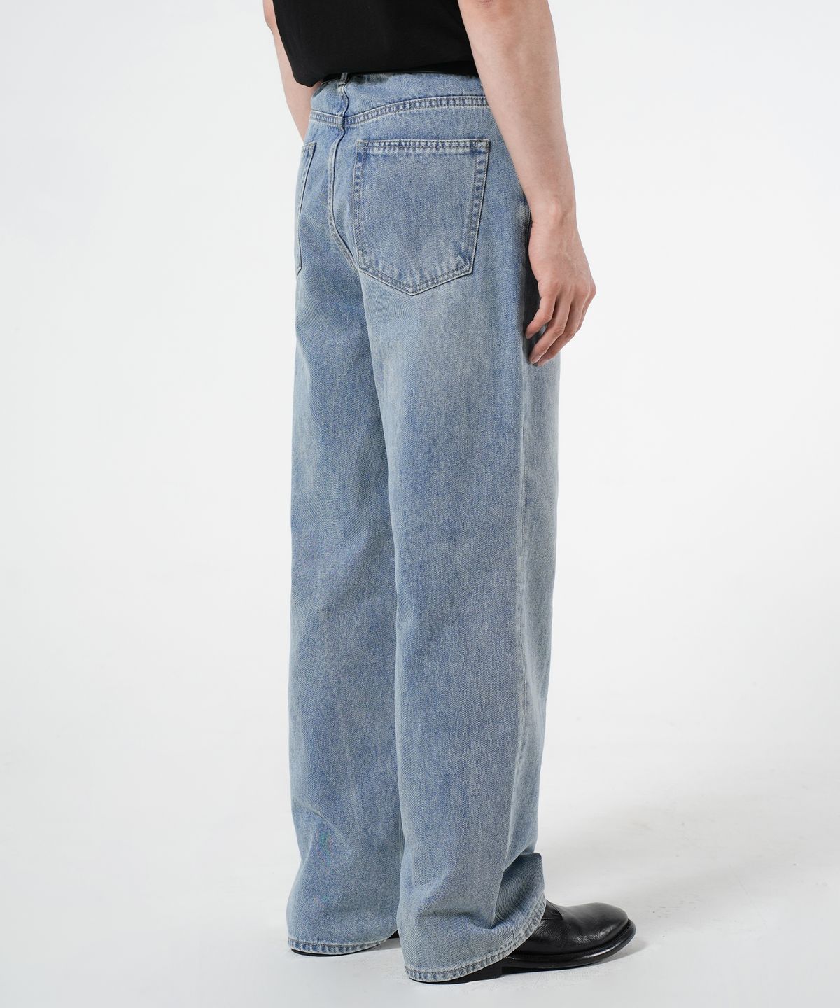 브랜디드(BRANDED) EXTRA WIDE DENIM PANTS [LIGHT BLUE]