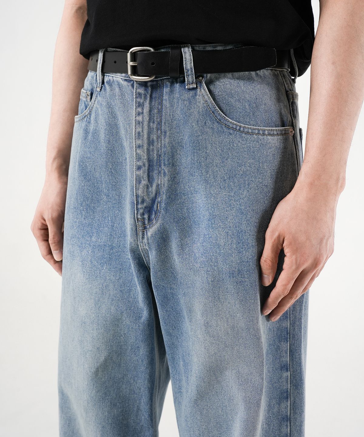 브랜디드(BRANDED) EXTRA WIDE DENIM PANTS [LIGHT BLUE]