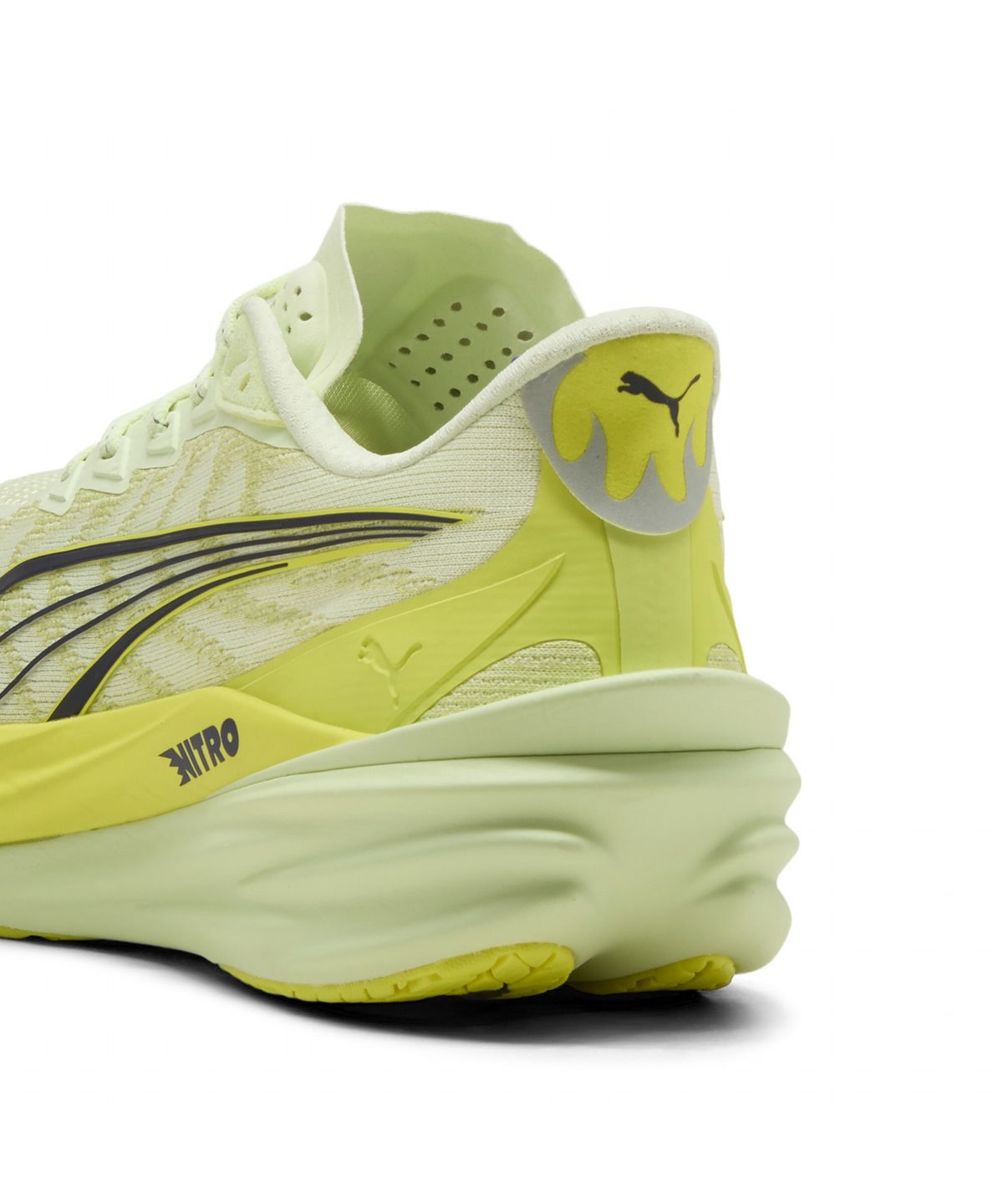 푸마(PUMA) 디비에이트 나이트로 4 와이드 Deviate NITRO 4 WIDE (31290103)