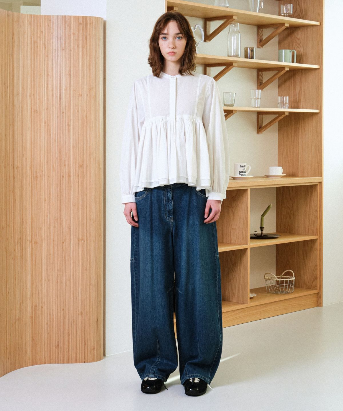 힐리먼트(HELEMENT) 여성 레이어 블룸 셔츠 (WHITE)