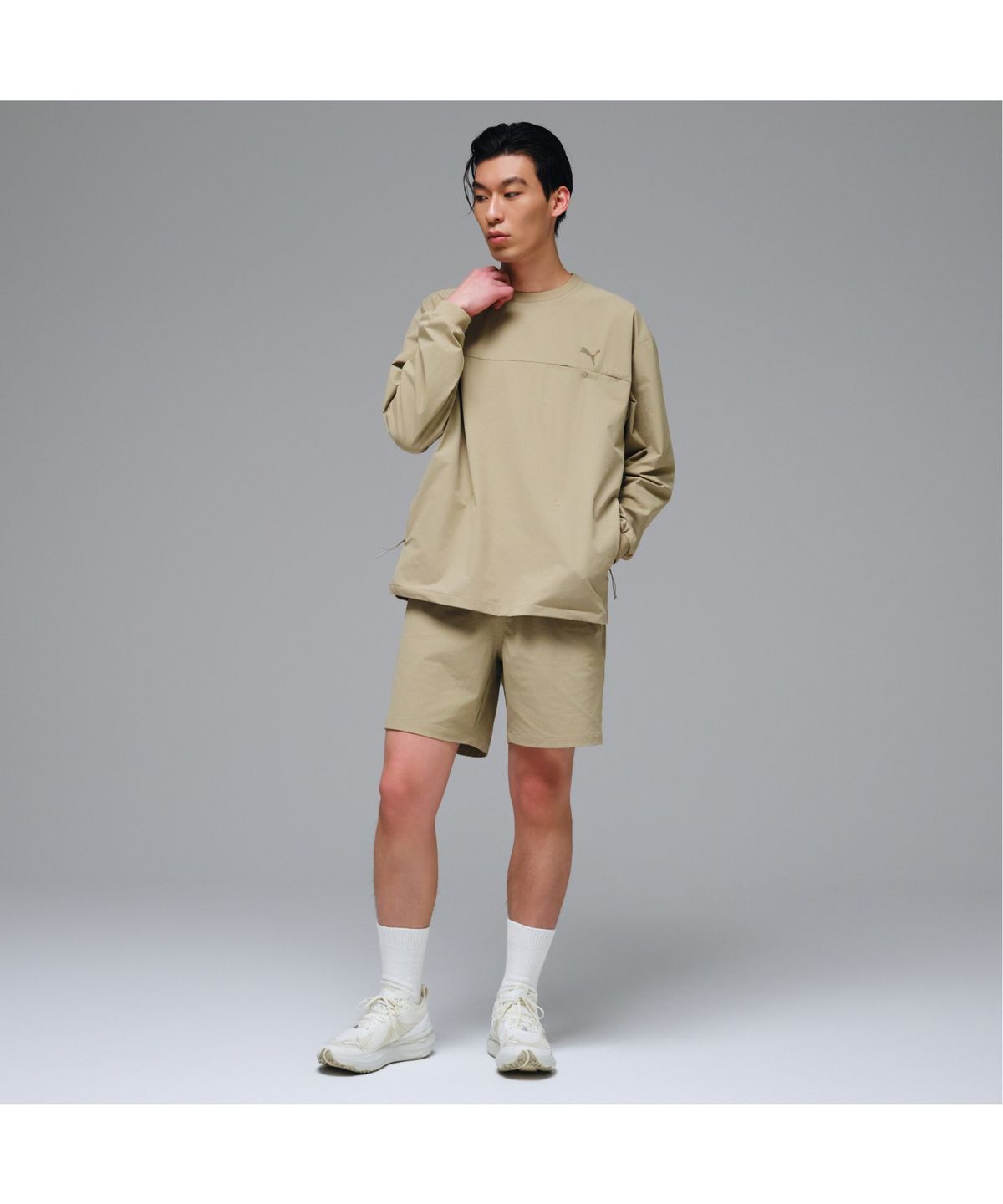 푸마(PUMA) 남성 프리미엄 베이직 우븐 크루 M Premium Basic Woven Crew (52975302)
