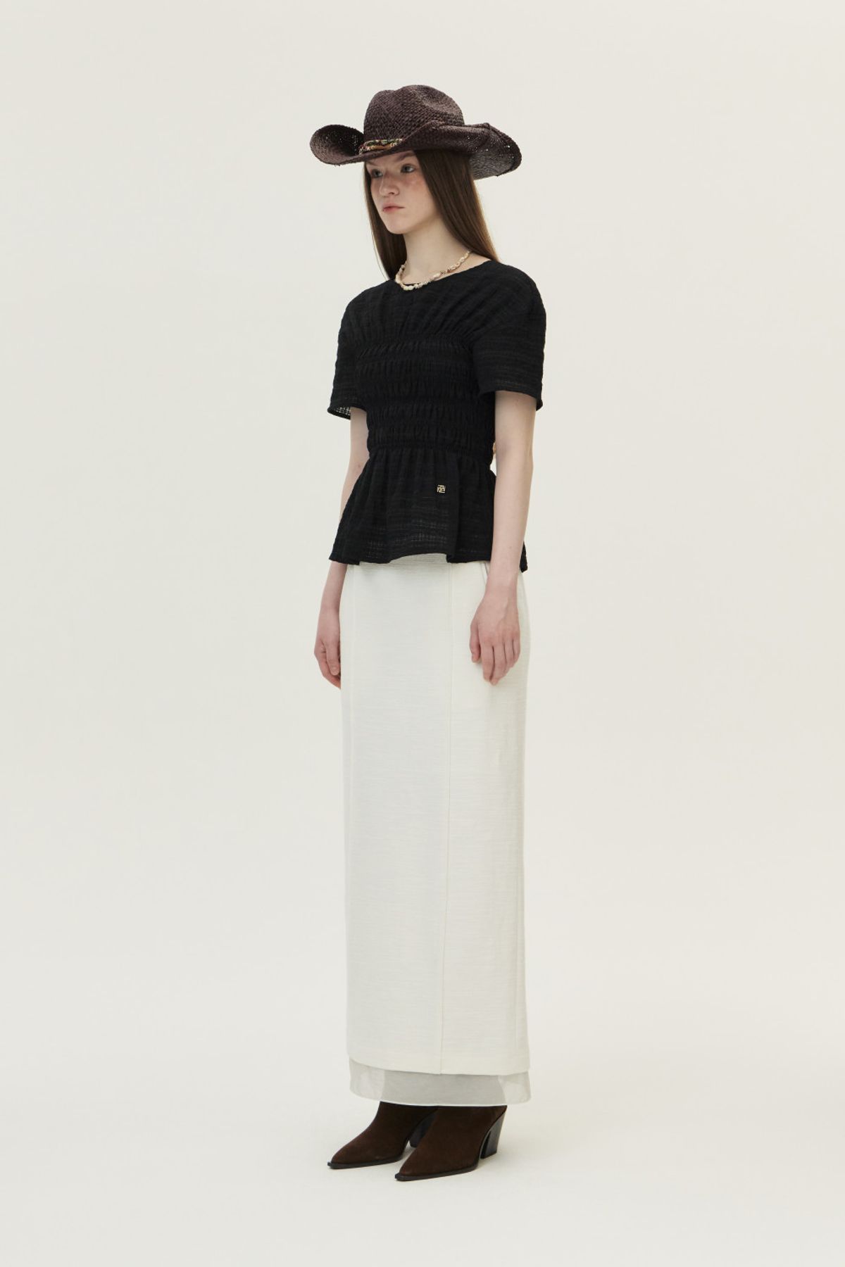 쿠메(KUMÉ) Smocked Checkered Blouse, Black