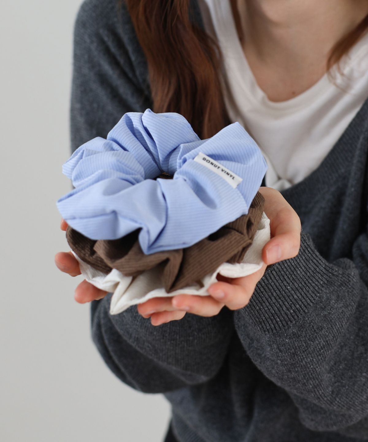 도넛바이닐샵(DONUTVINYLSHOP) breeze scrunchie (3colors)