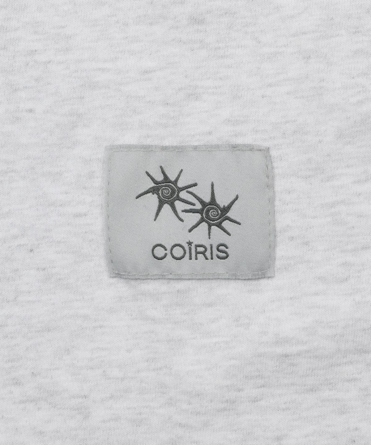 코이리스(COIRIS) 로에든 아플리케 롱 슬리브 티 남녀공용 (2컬러)