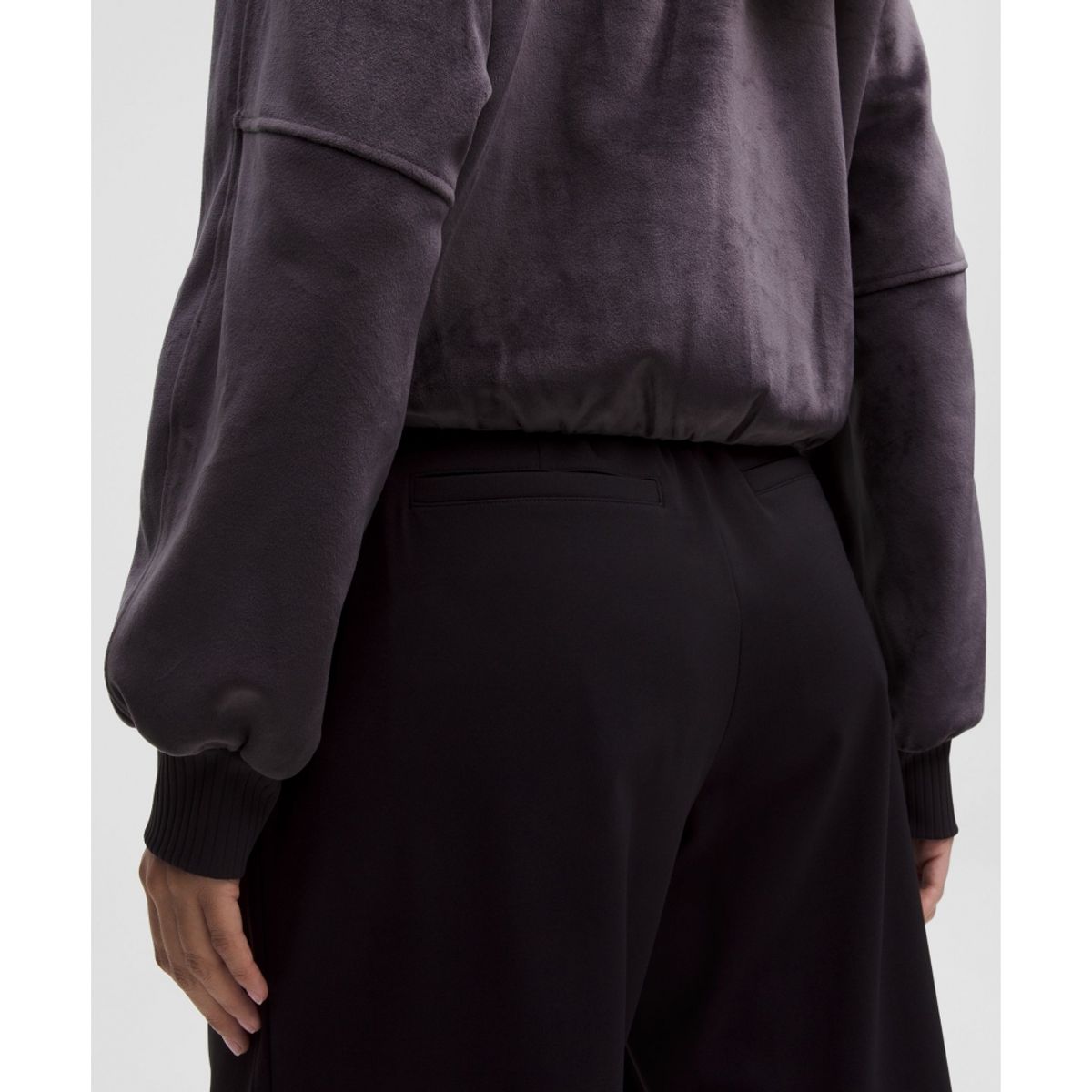 룰루레몬(LULULEMON) 스쿠바 크롭 헨리 풀오버 *벨벳  ARPR