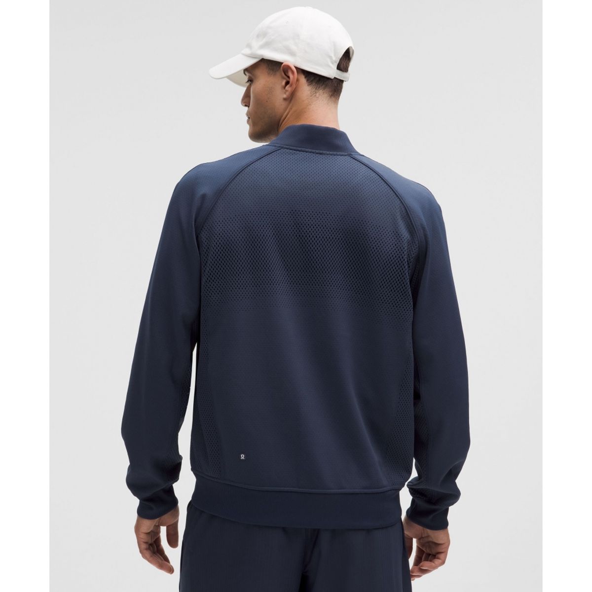 룰루레몬(LULULEMON) 멘즈 엔지니어드 니트 메쉬 테니스 재킷  CLBL