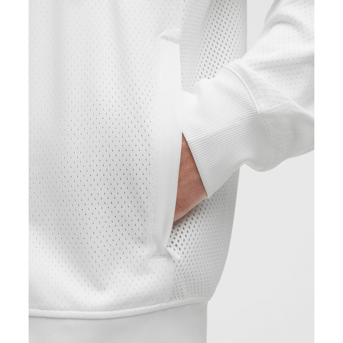룰루레몬(LULULEMON) 멘즈 엔지니어드 니트 메쉬 테니스 재킷  WHT
