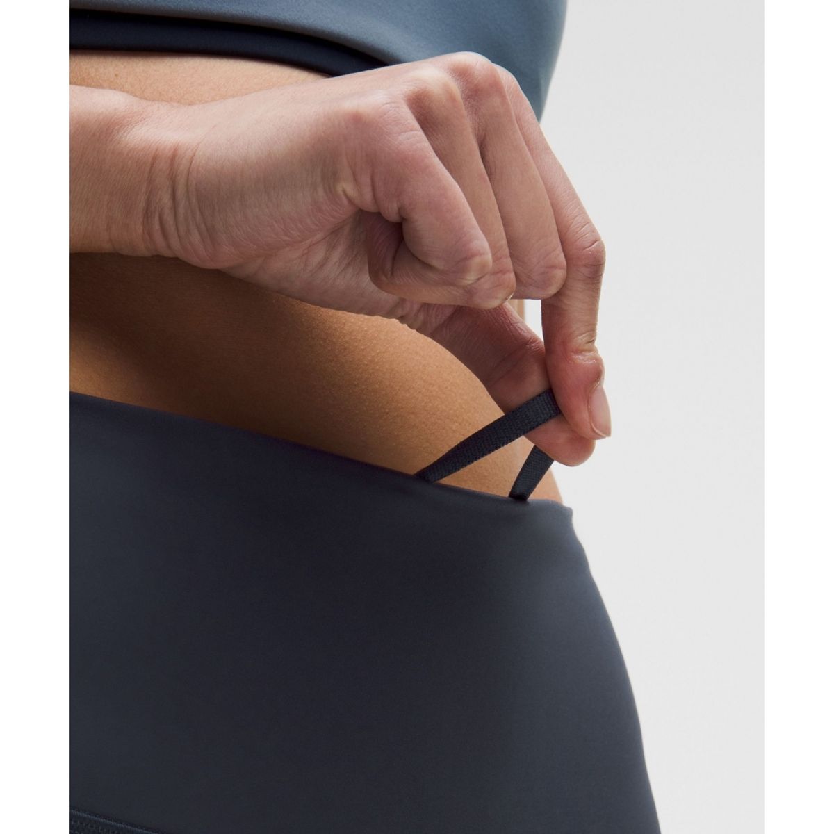 룰루레몬(LULULEMON) 원더 트레인 노라인 하이라이즈 타이츠 24inch *아시아 핏  TRNV