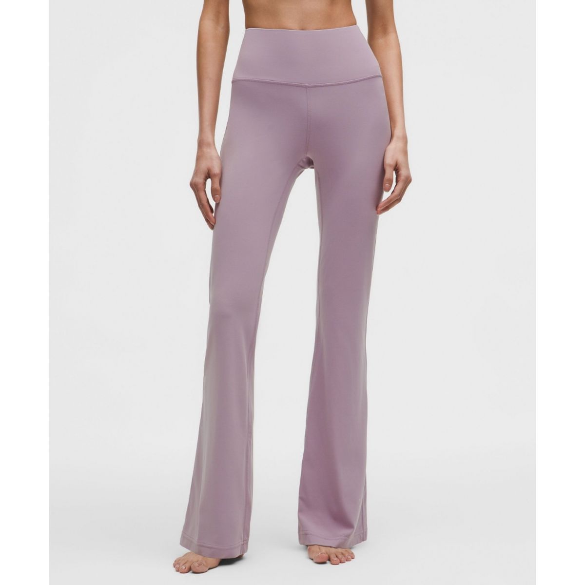룰루레몬(LULULEMON) 그루브 Nulu 슈퍼 하이라이즈 플레어드 팬츠 *레귤러  LOTU