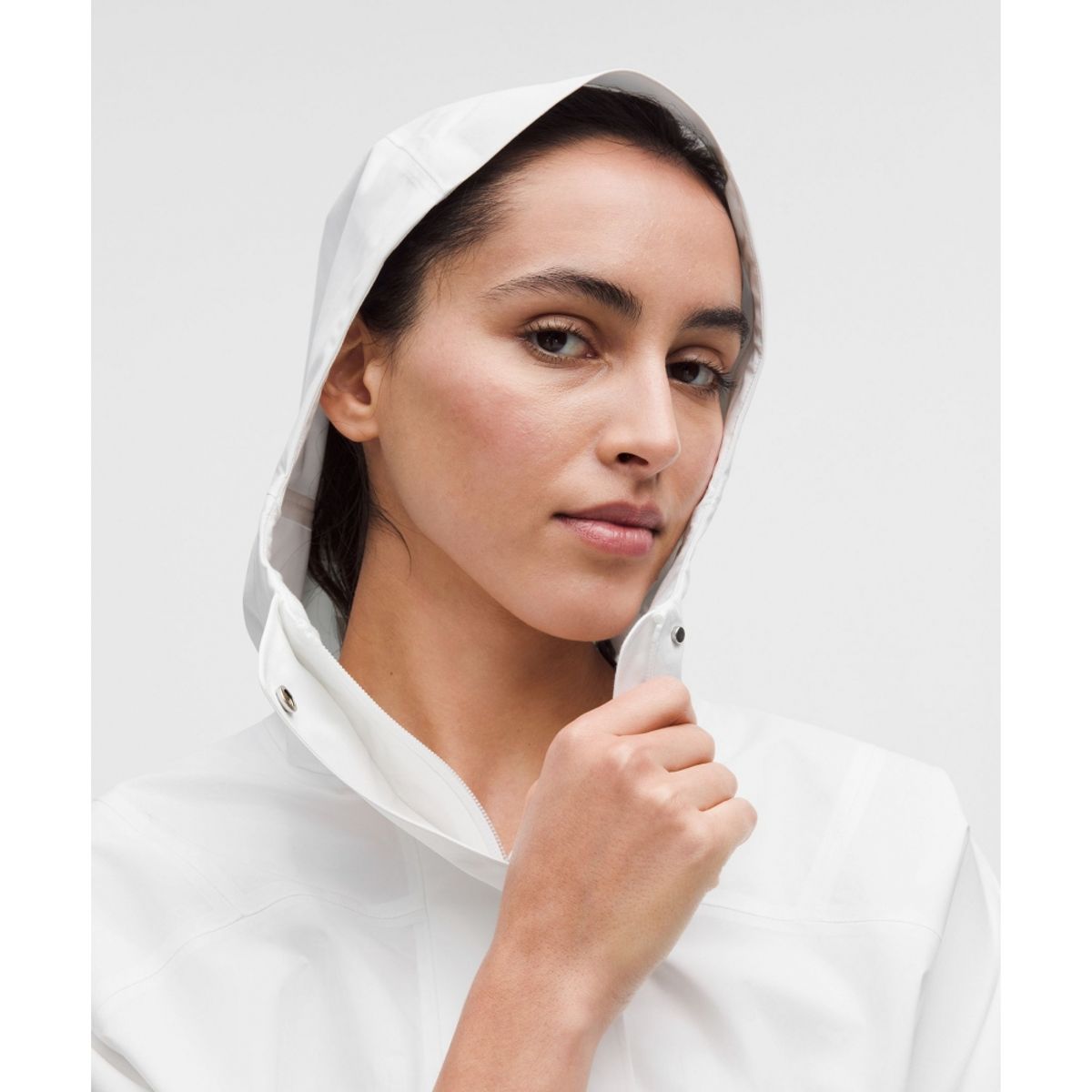 룰루레몬(LULULEMON) 레인 체이서 재킷  WHT