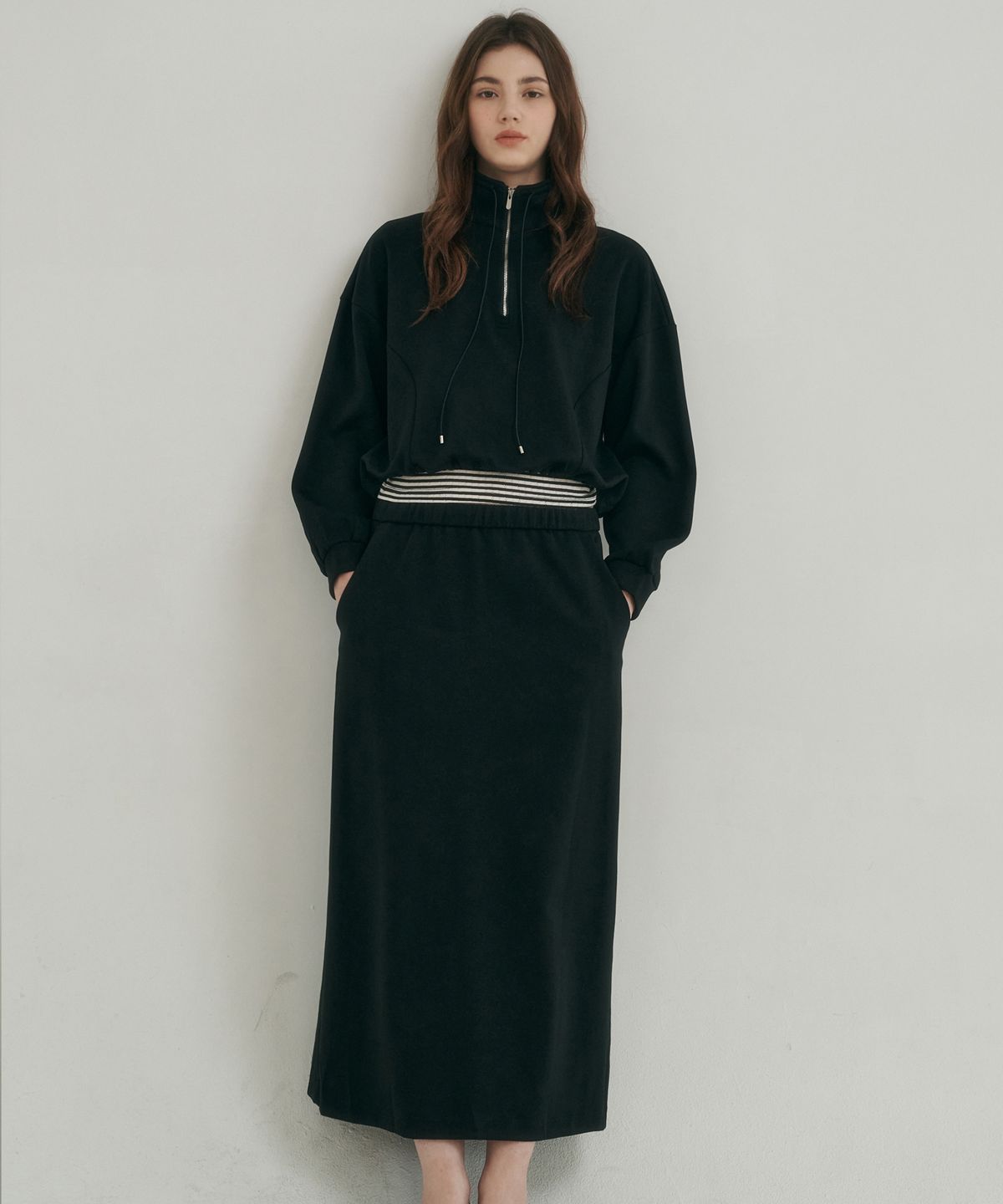 로시로우(LOSSYROW) Line Half-Zip-Up Setup black