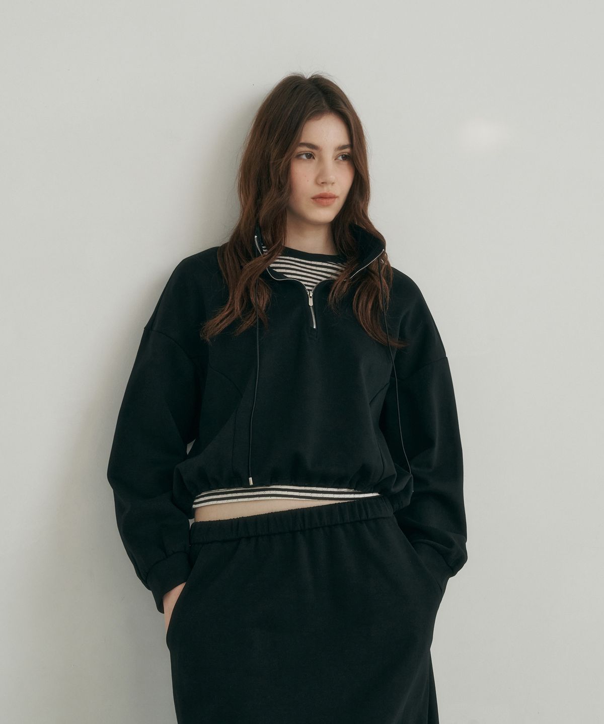 로시로우(LOSSYROW) Line Half-Zip-Up Setup black