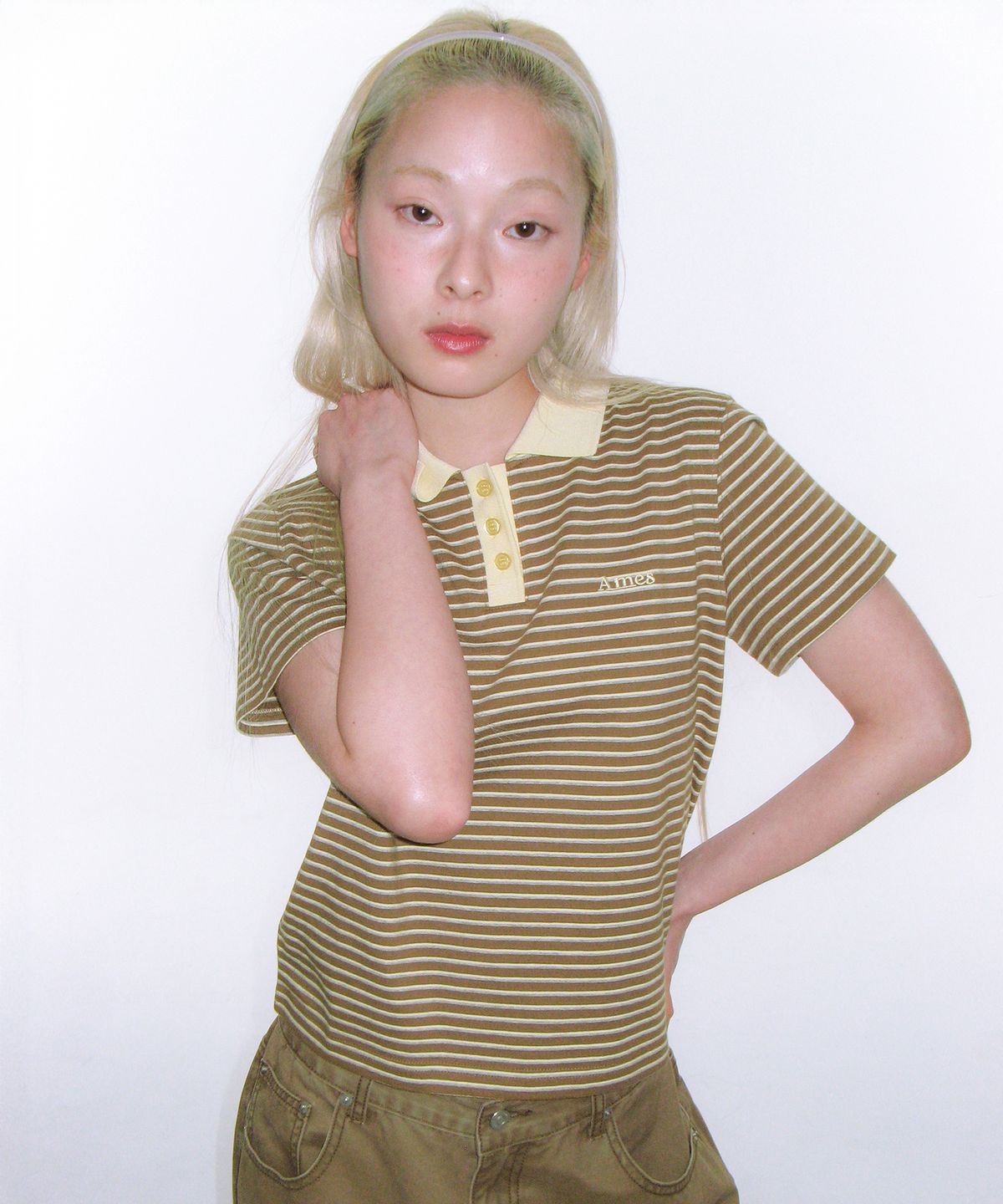 아메스 월드와이드(AMES-WORLDWIDE) BASIC STRIPE COLLAR TEE BROWN