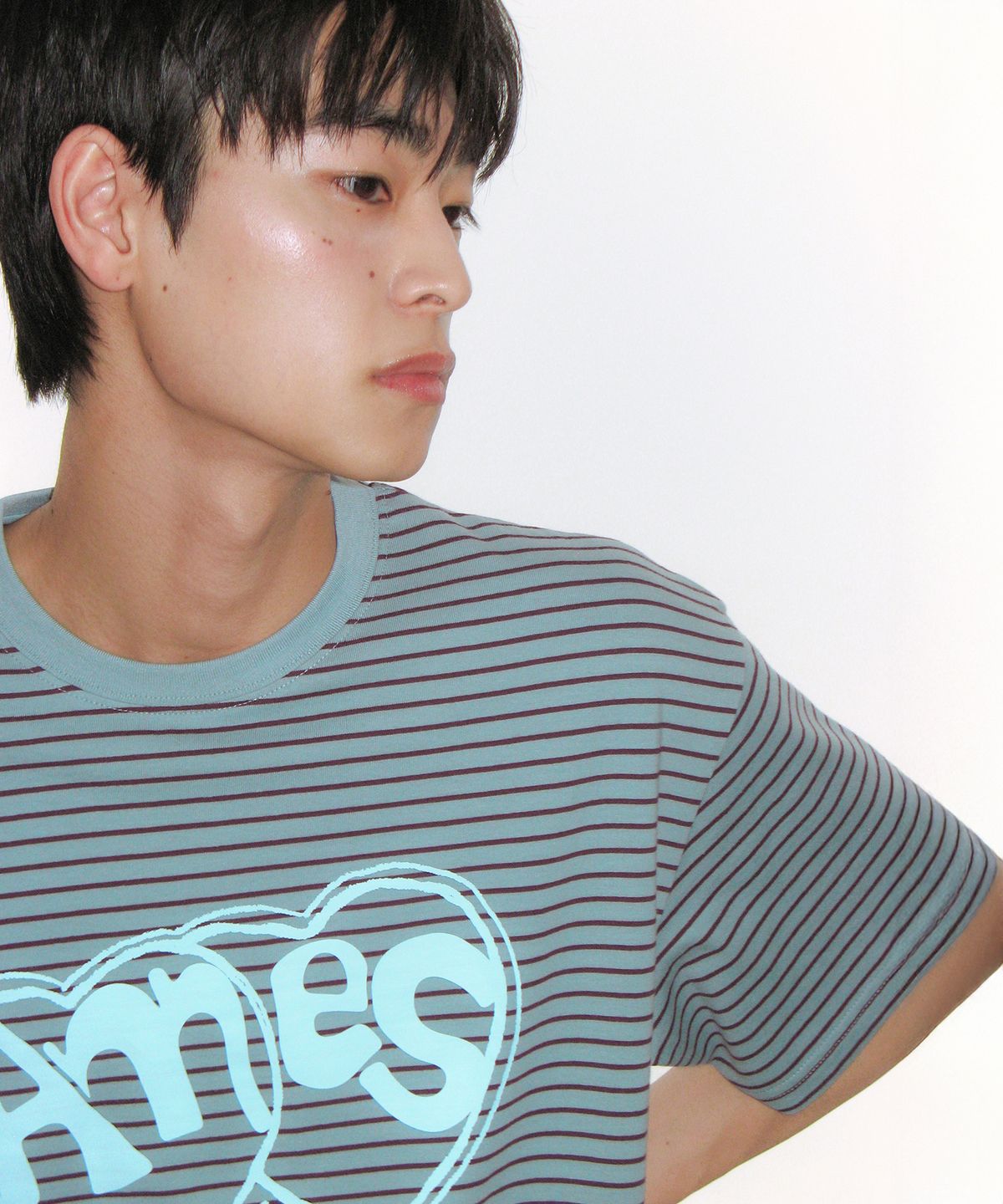 아메스 월드와이드(AMES-WORLDWIDE) HEART SPRAY STRIPE TEE BLUE