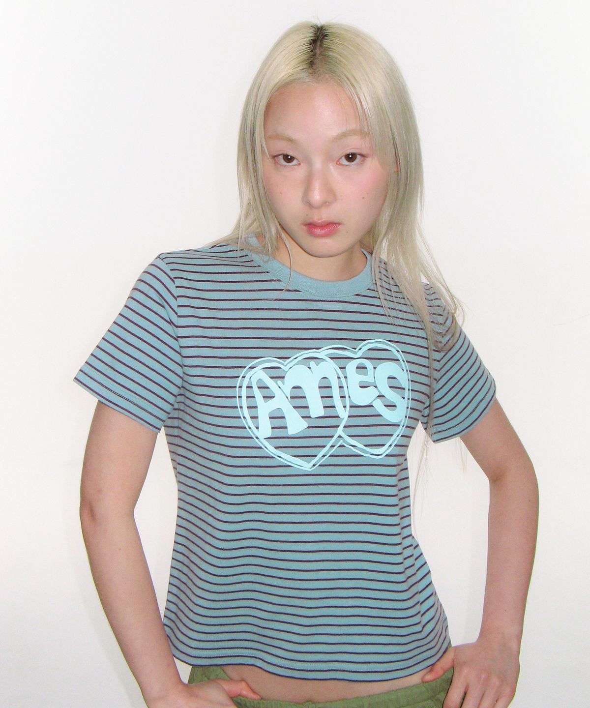 아메스 월드와이드(AMES-WORLDWIDE) HEART SPRAY STRIPE TEE BLUE