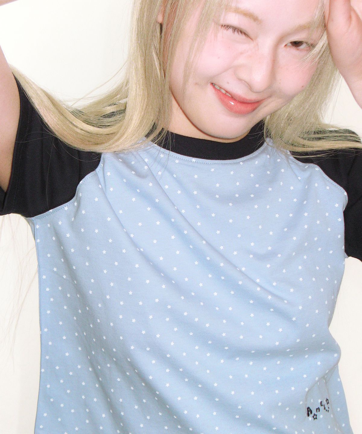 아메스 월드와이드(AMES-WORLDWIDE) TWINKLE RAGLAN CROP TEE BLUE