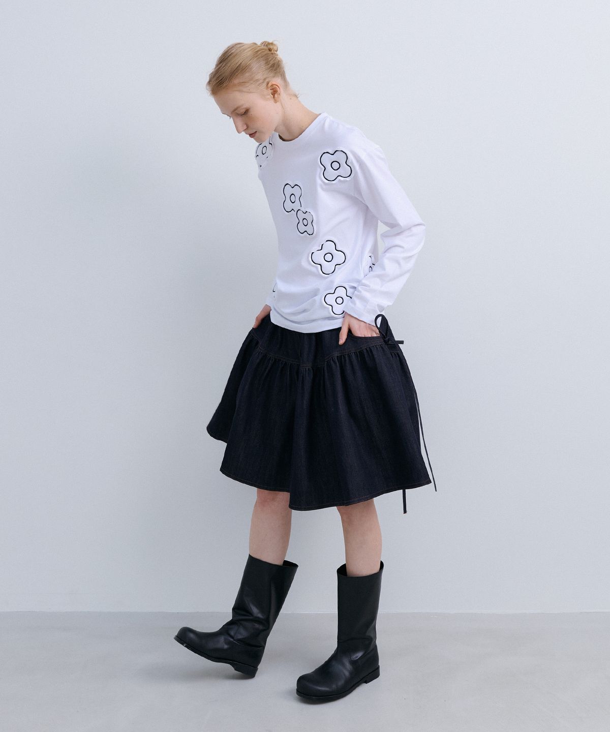에핑글러(EPINGLER) RIBBON FLARE SKIRT - NAVY
