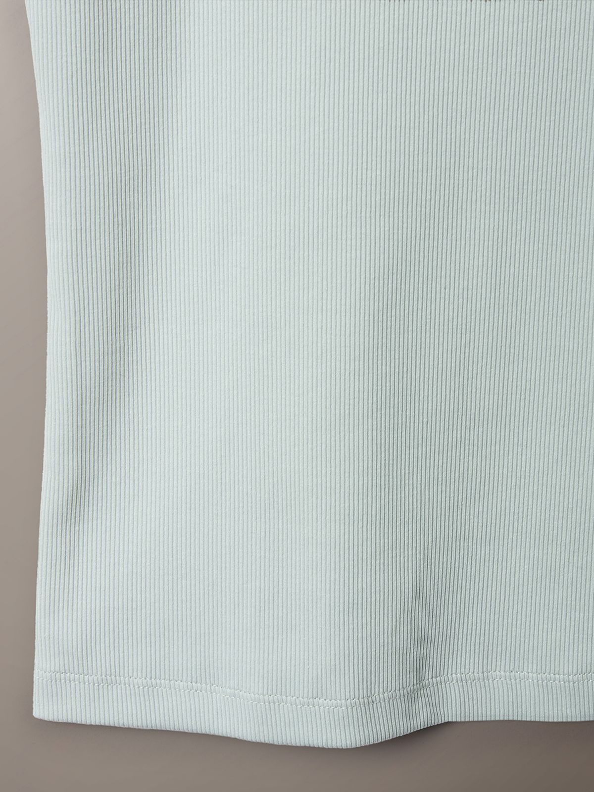 캘빈클라인 진(CALVIN KLEIN JEANS) 여성 베이비 립 로고 반팔 티셔츠 47F240G 3Q0