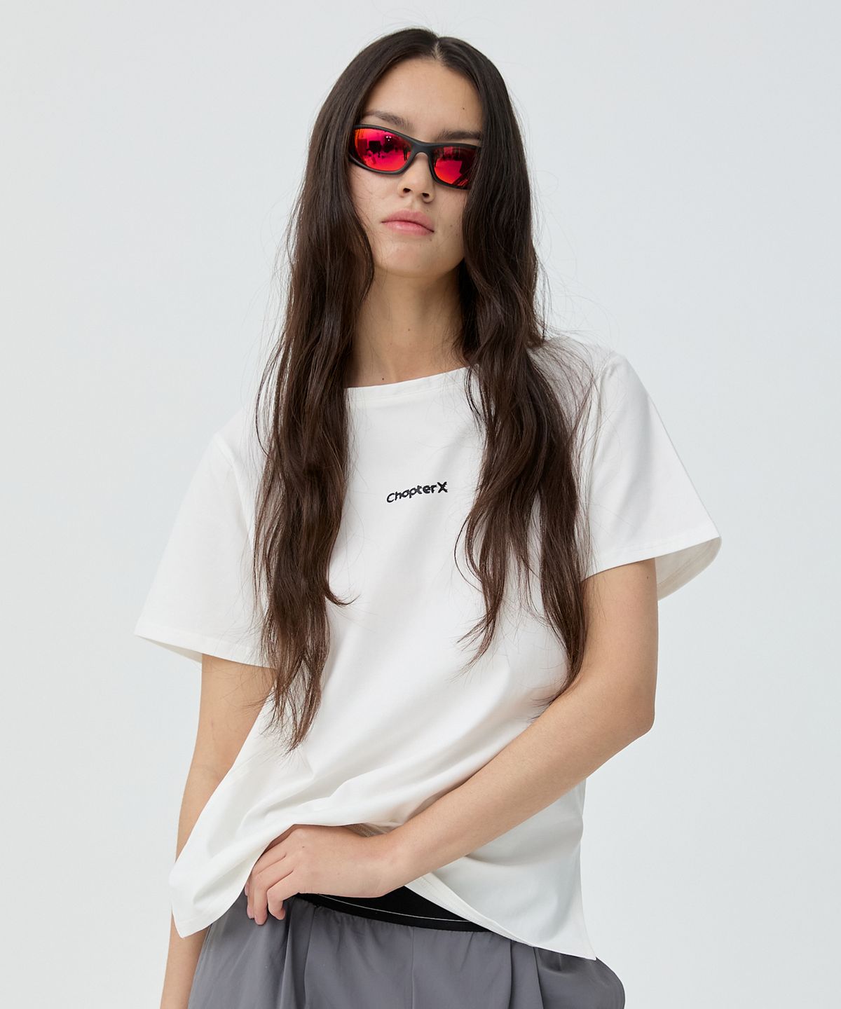 챕터엑스(CHAPTER.X) 필로가 사이드컷 무브먼트 티셔츠 (White)