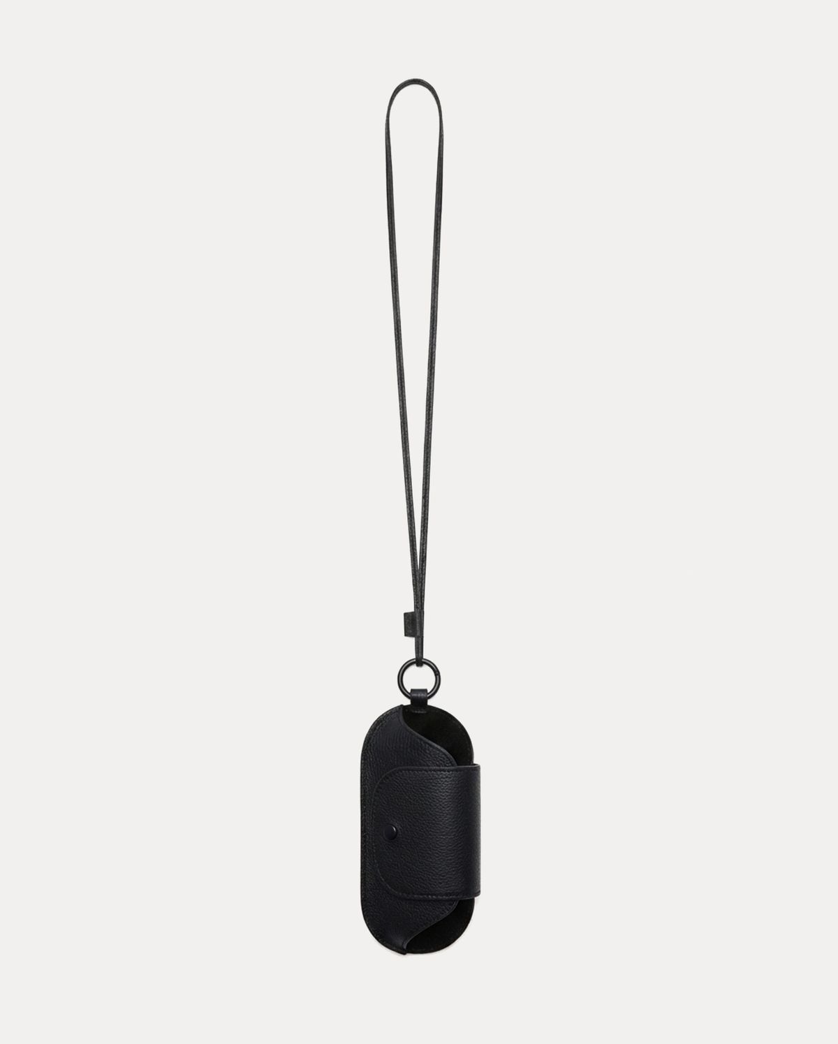래쉬(LASH) LEATHER EYEWEAR NECKLACE (BLACK)