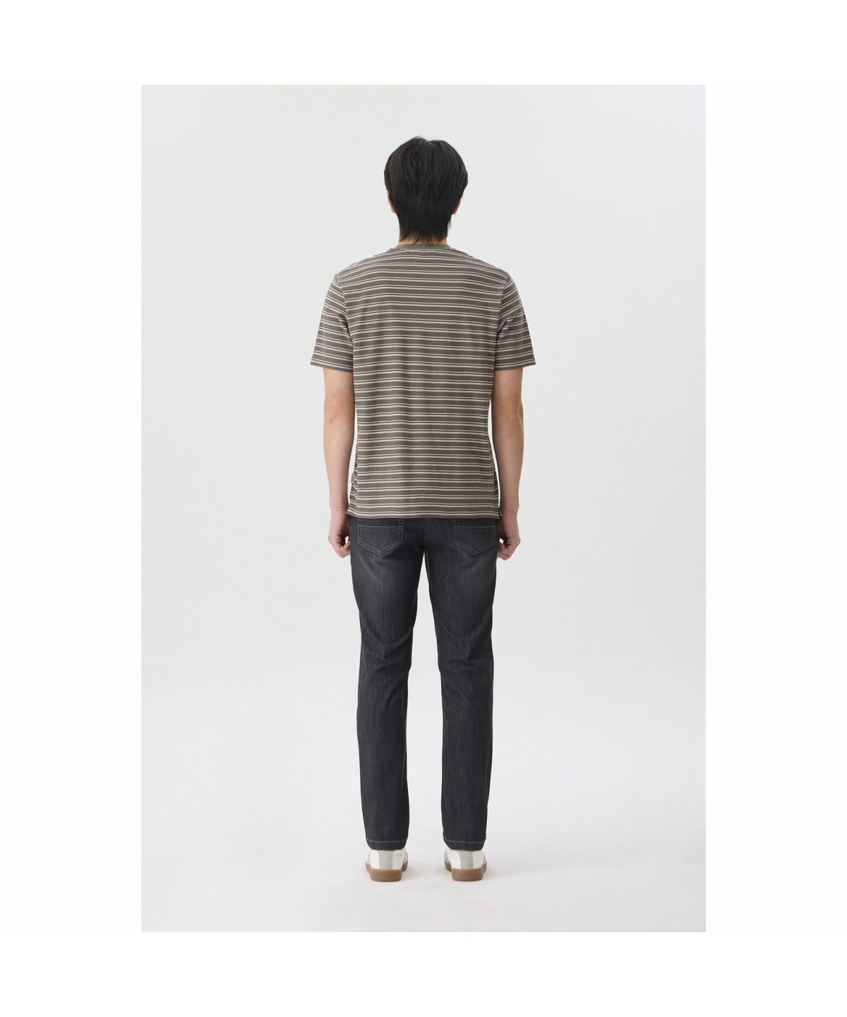 브렌우드(BRENTWOOD) 컬러 스트라이프 라운드넥 티셔츠 BRTAM26561KHX