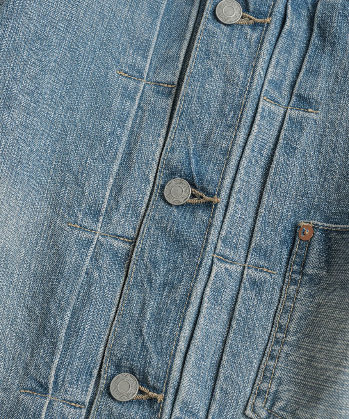 비헤비어(BEHEAVYER) DISTRESSED TYPE-1 DENIM JACKET bleached