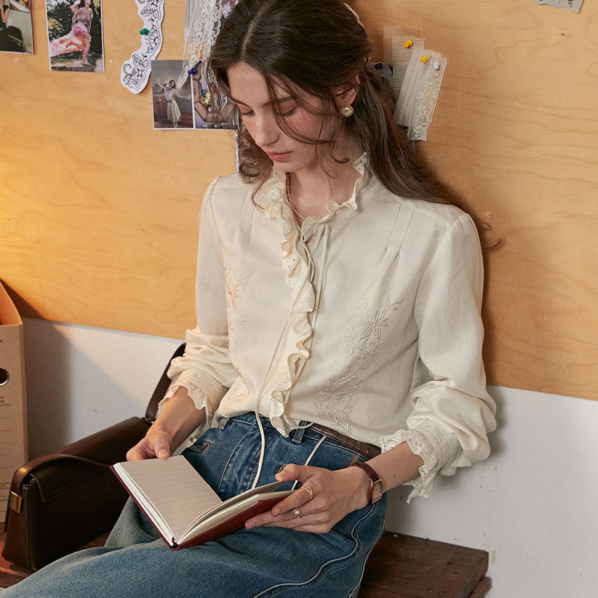 심플레트로(SIMPLE RETRO) SR_Ruffle lace long blouse