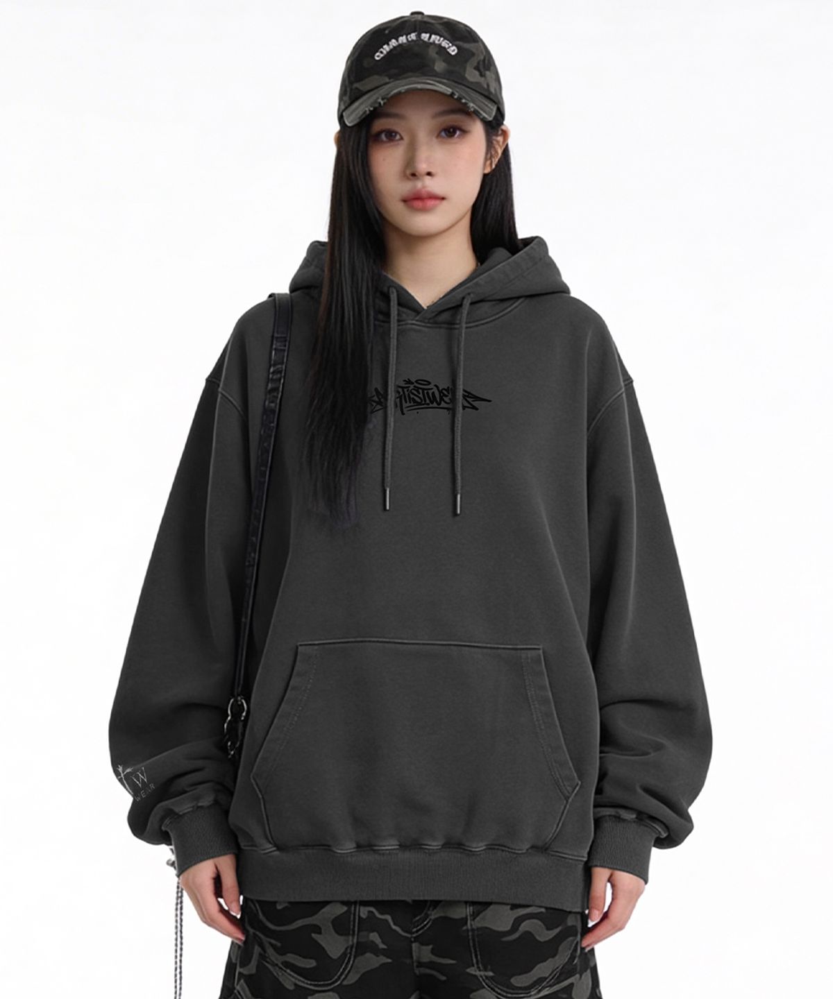 아티스트웨어(ARTISTWEAR) [ATW] 레어서울 피그먼트 후드티 - 2COLOR