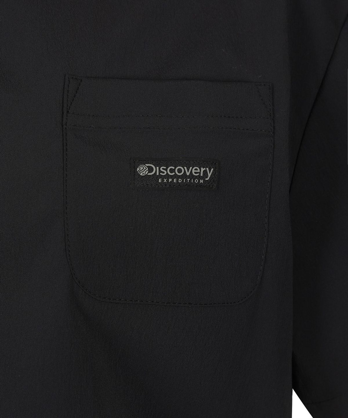 디스커버리 익스페디션(DISCOVERY EXPEDITION) 여성 프레시벤트 포켓 우븐 반팔티셔츠 (BLACK)