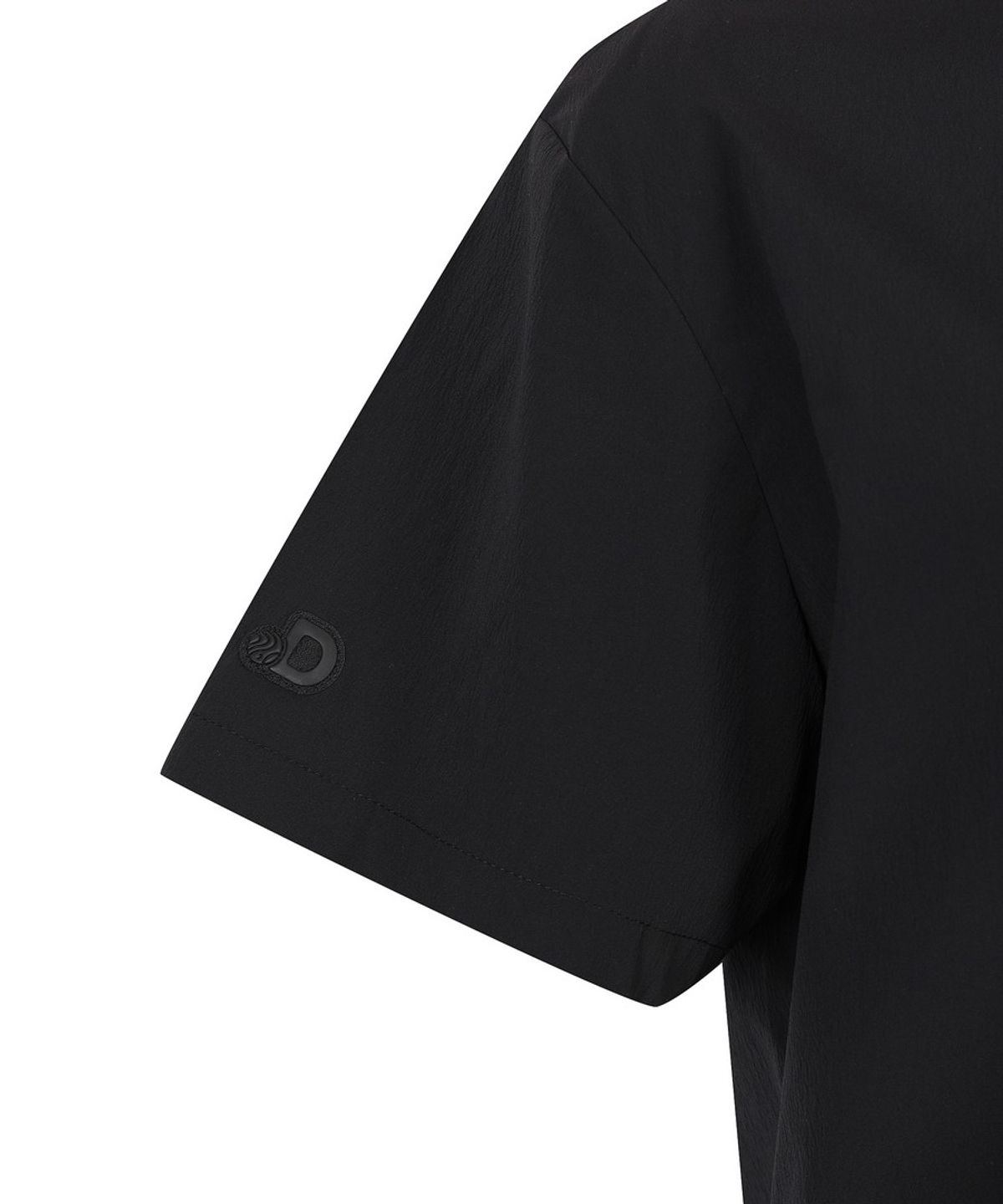 디스커버리 익스페디션(DISCOVERY EXPEDITION) 여성 프레시벤트 포켓 우븐 반팔티셔츠 (BLACK)