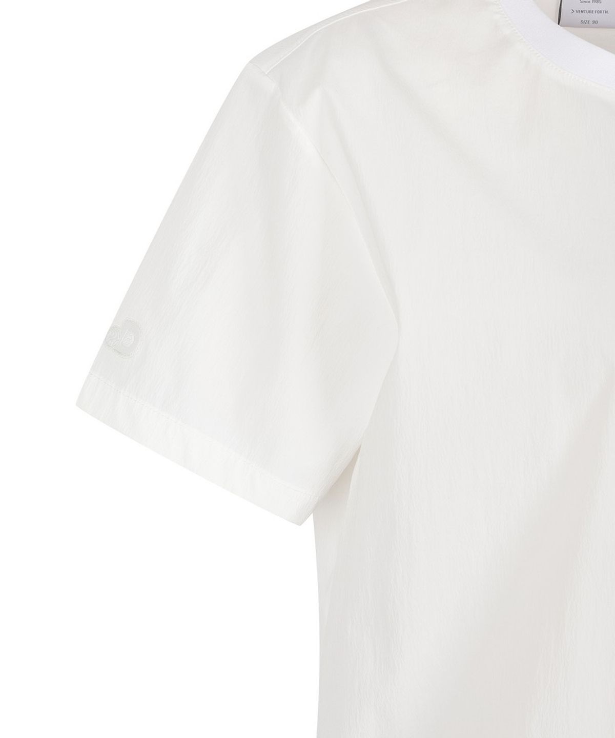 디스커버리 익스페디션(DISCOVERY EXPEDITION) 여성 프레시벤트 포켓 우븐 반팔티셔츠 (WHITE)