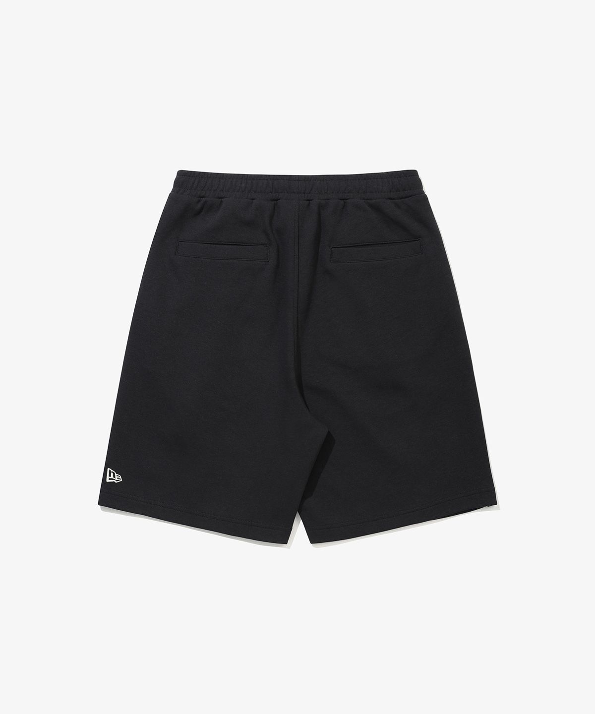 뉴에라(NEW ERA) 와이드 스웨트 하프 팬츠 블랙 14954602