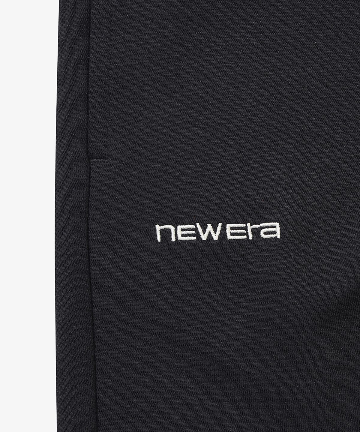 뉴에라(NEW ERA) 와이드 스웨트 하프 팬츠 블랙 14954602