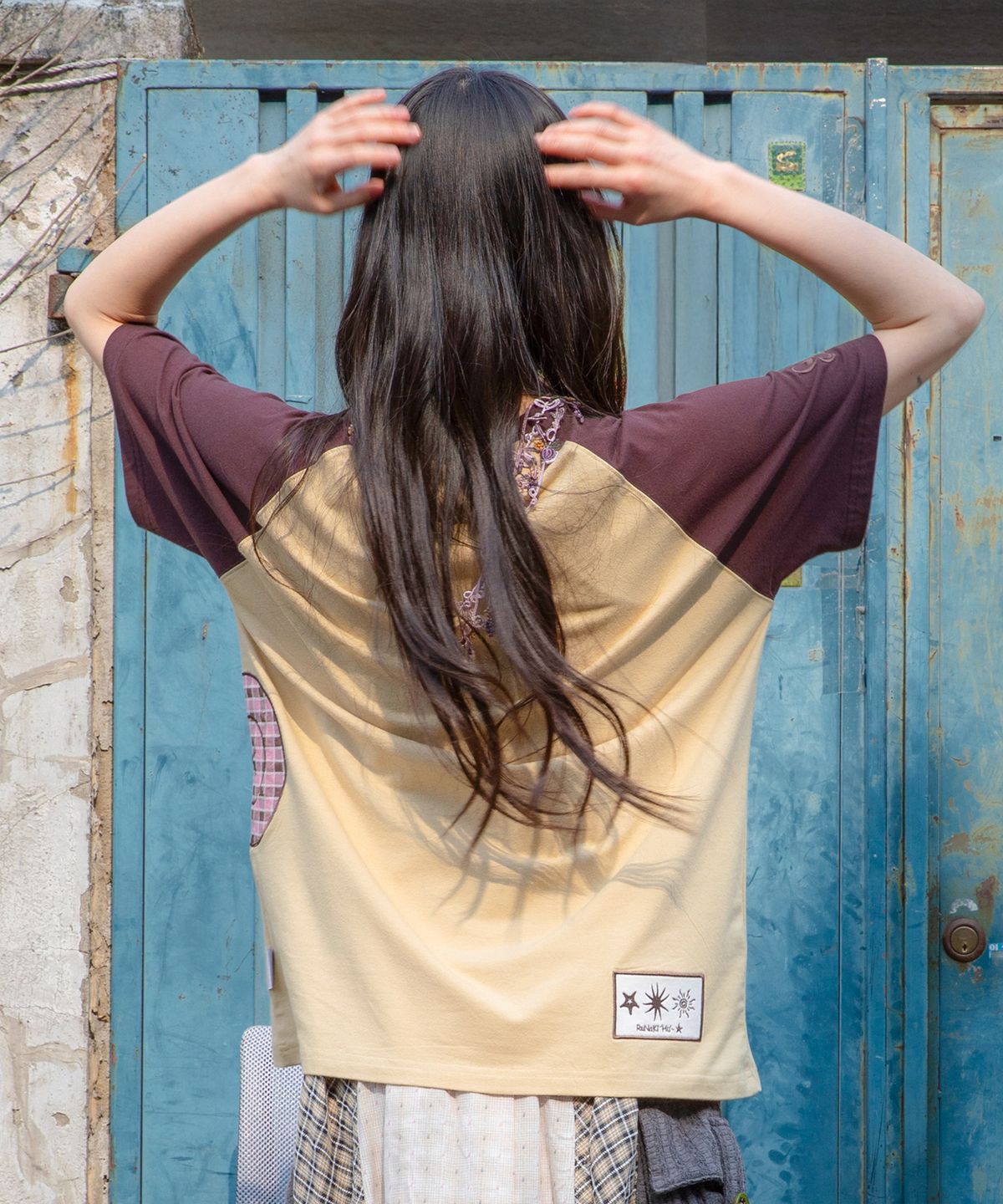 루나키후(RuNaKi'Hu') WXT077 치쿠치쿠보탕 레글런 티셔츠 (BEIGE)