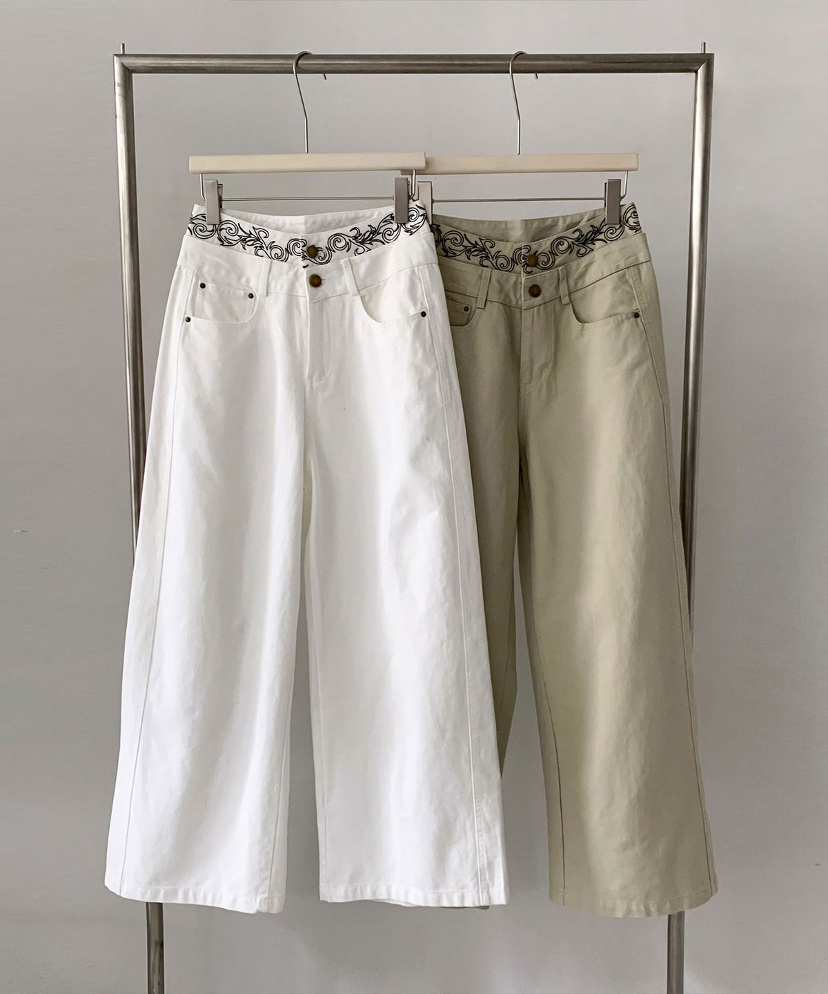바스카라(VASCARA) High Rise Two Button Cotton Pants (2colors)