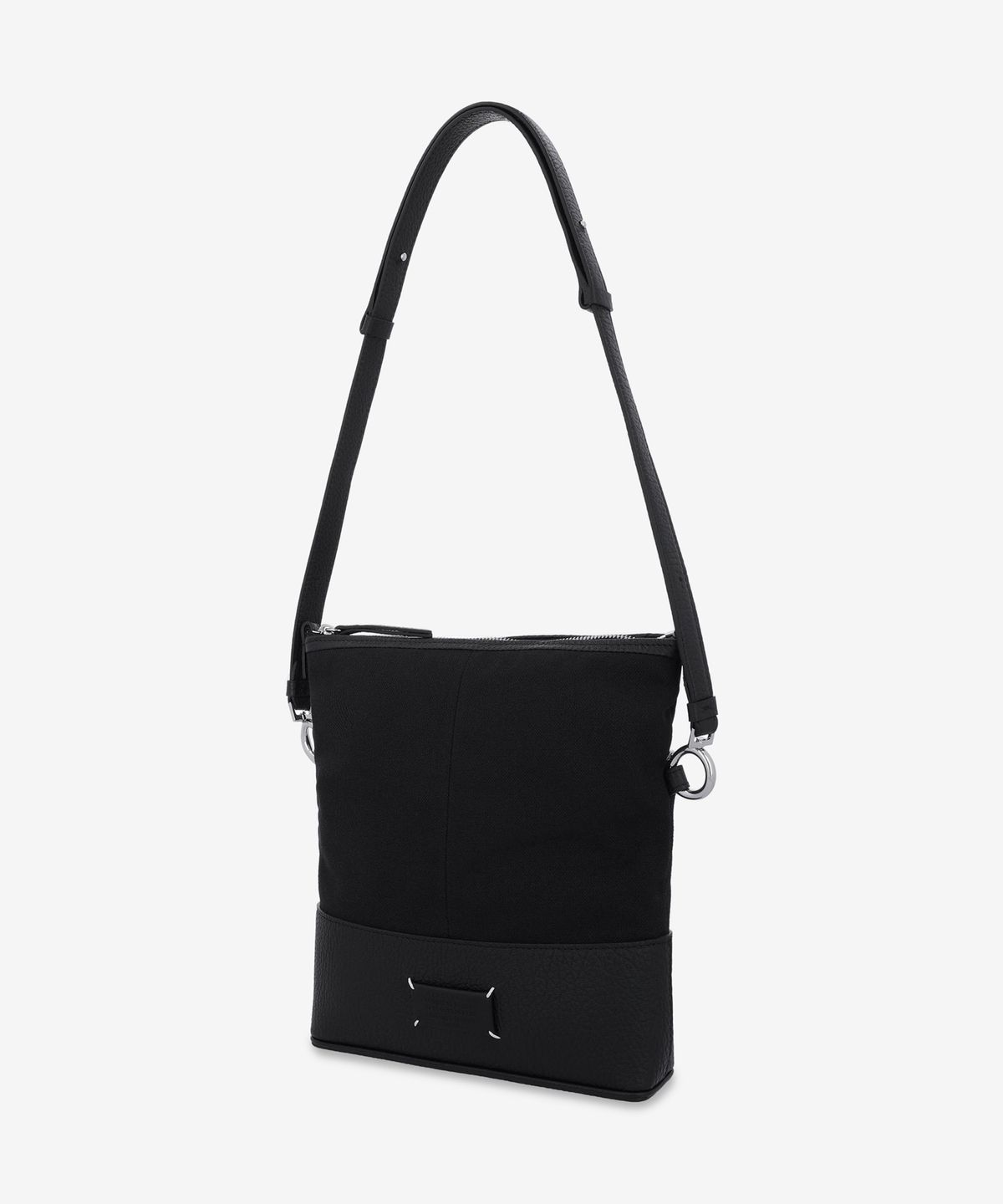 메종 마르지엘라(MAISON MARGIELA) 5AC 호보 스몰 토트백 - 블랙 / SB1WG0088P8833T8013