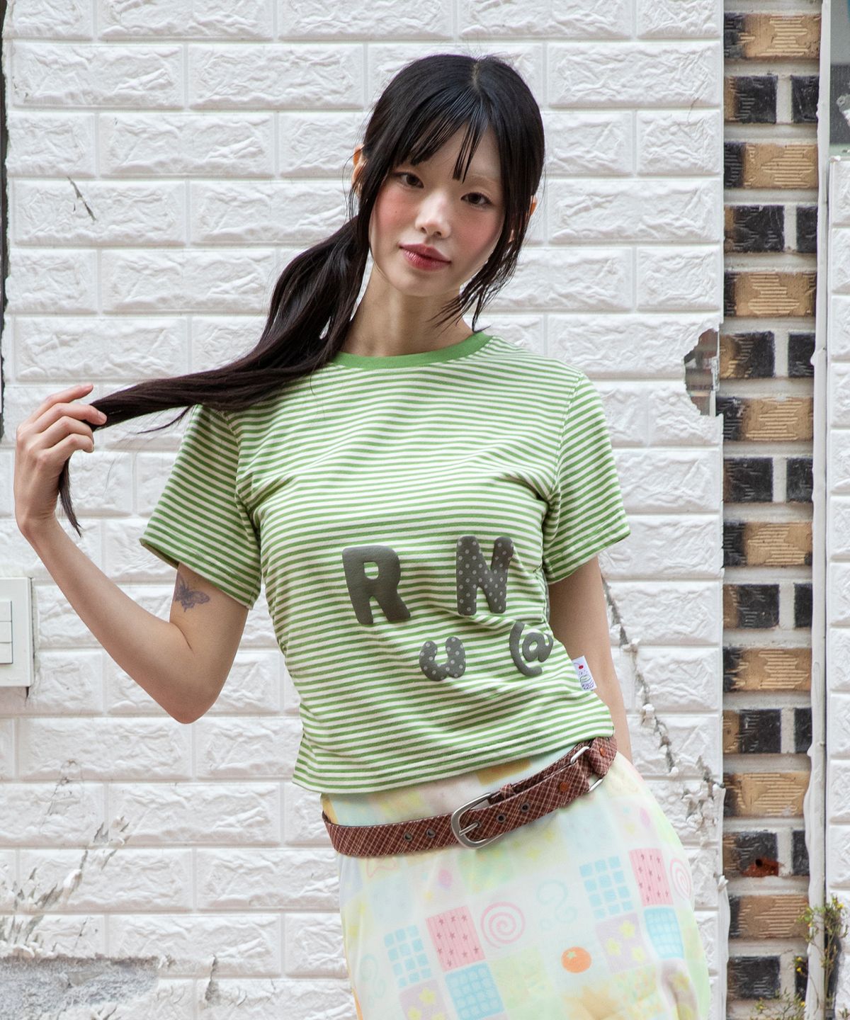 루나키후(RuNaKi'Hu') WXT080 나라비 스트라이프 셔링 티셔츠 (LIGHT GREEN)