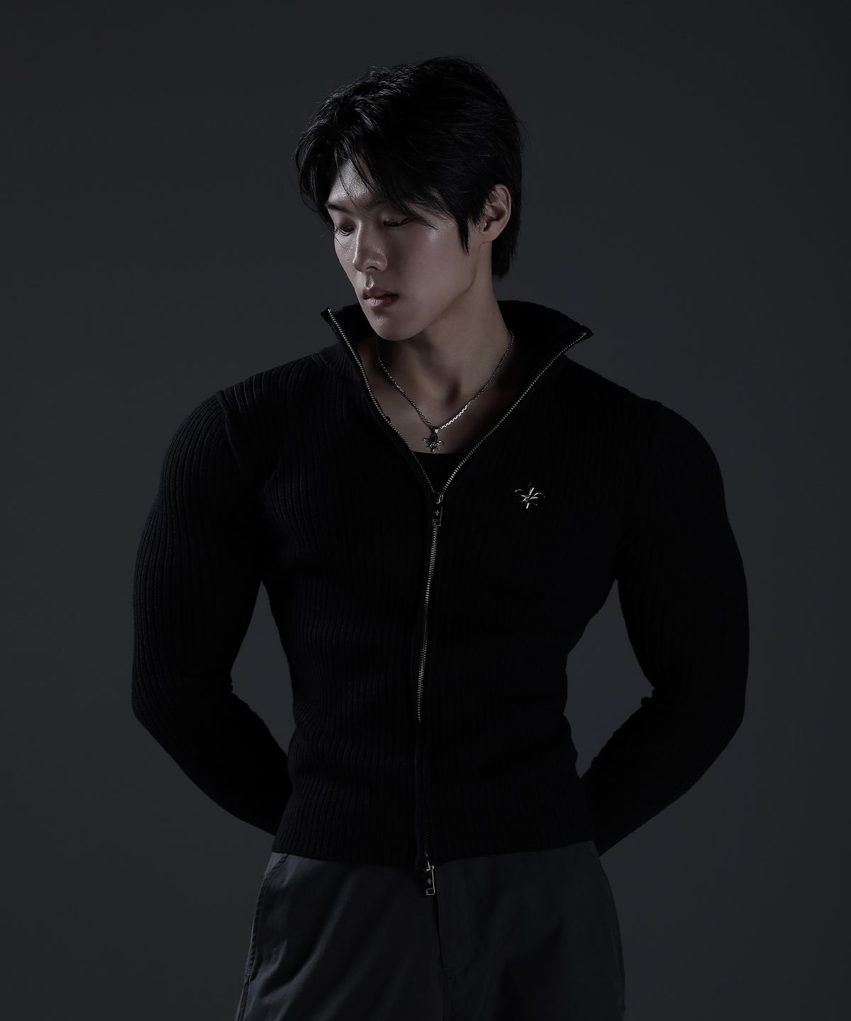카미드(CARMID) 글로리 핸드워머 투웨이 니트 집업 [블랙]