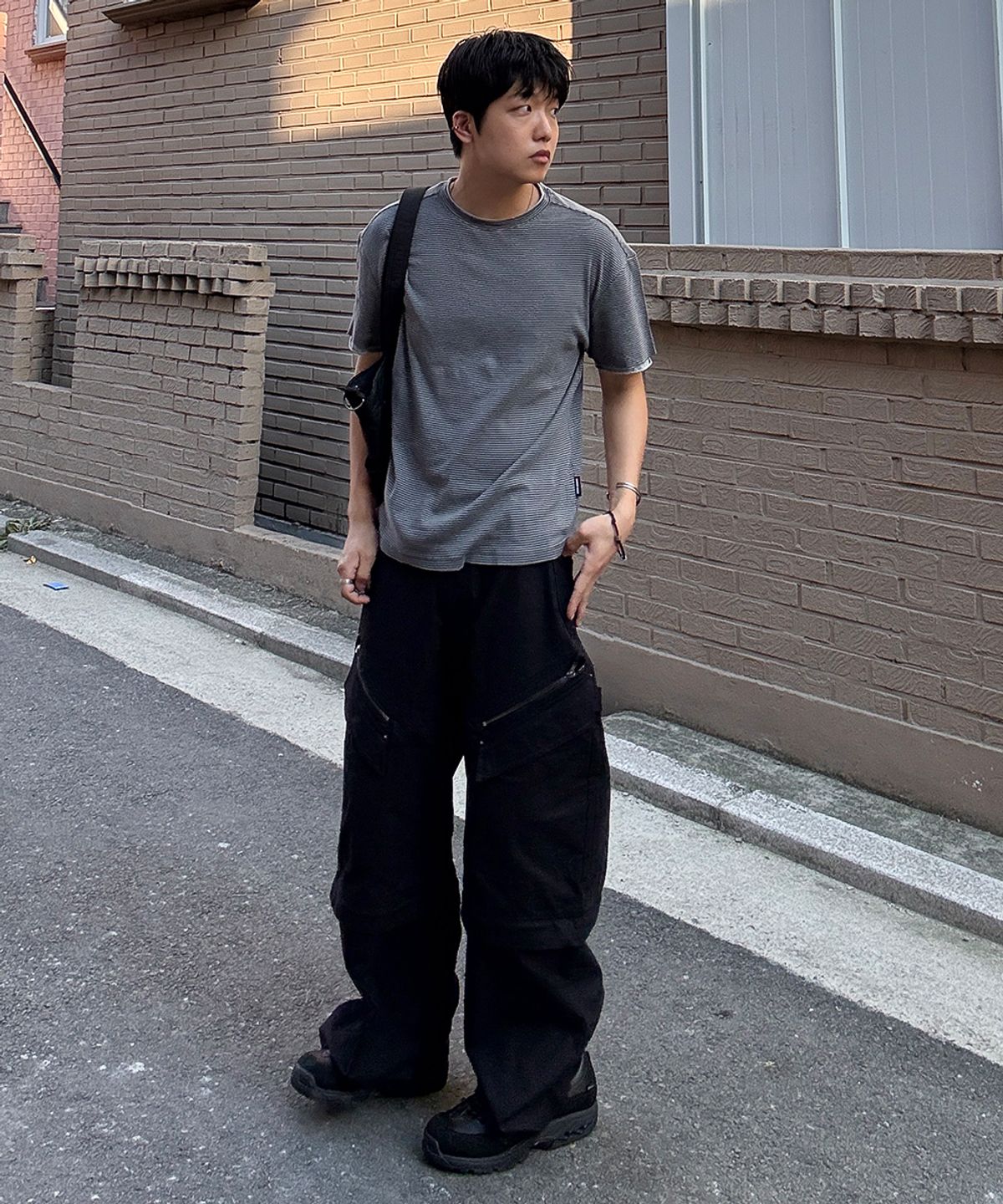 메종미네드(MAISON MINED) DETACHABLE COTTON PANTS BLACK